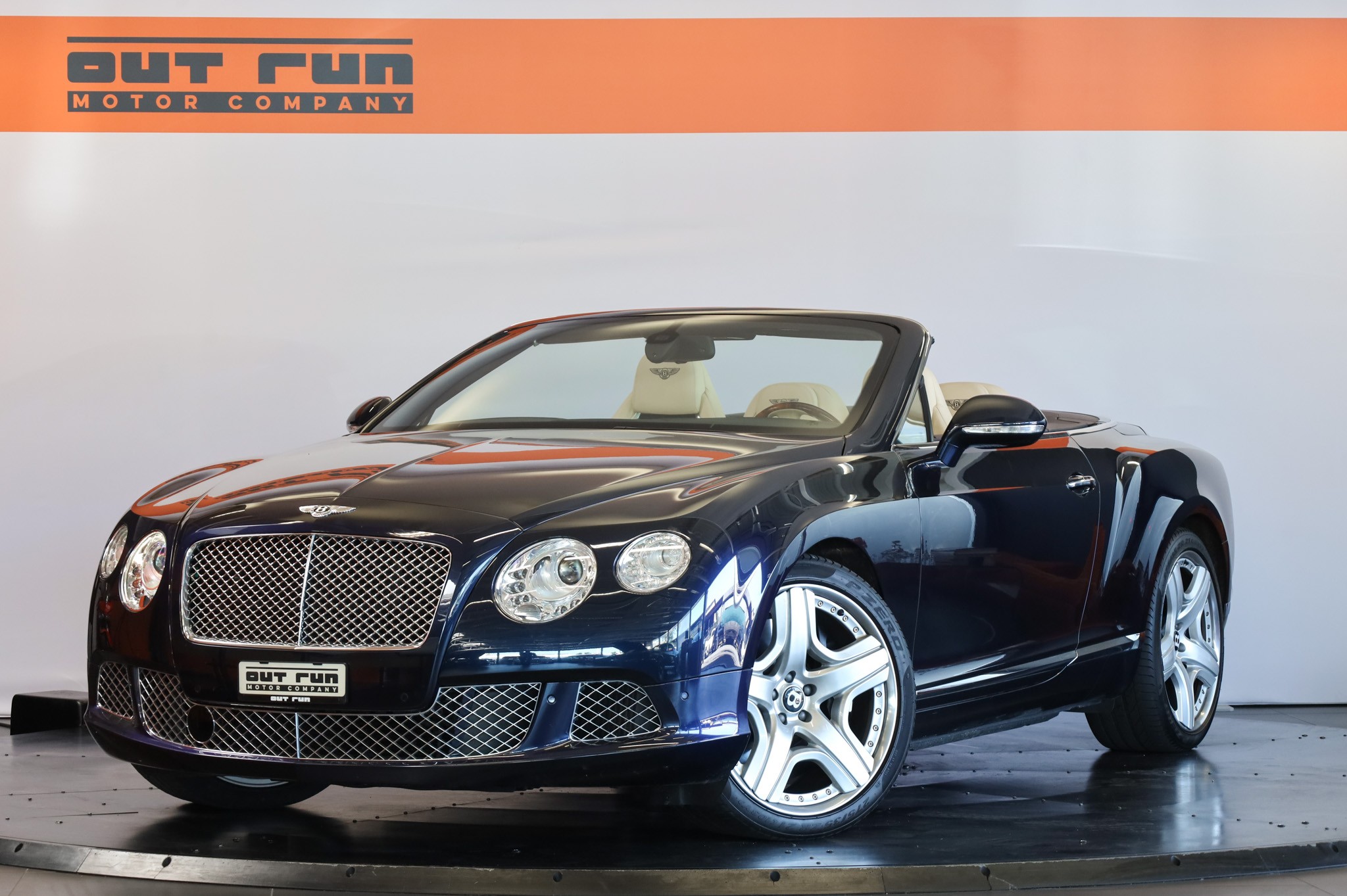 BENTLEY Continental GTC 6.0 W12