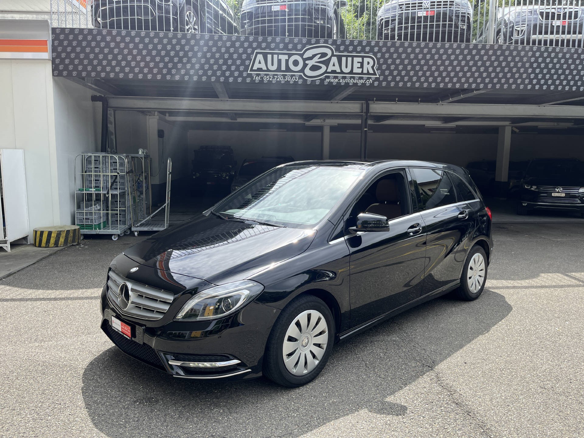 MERCEDES-BENZ B 220 4m Exklusiv