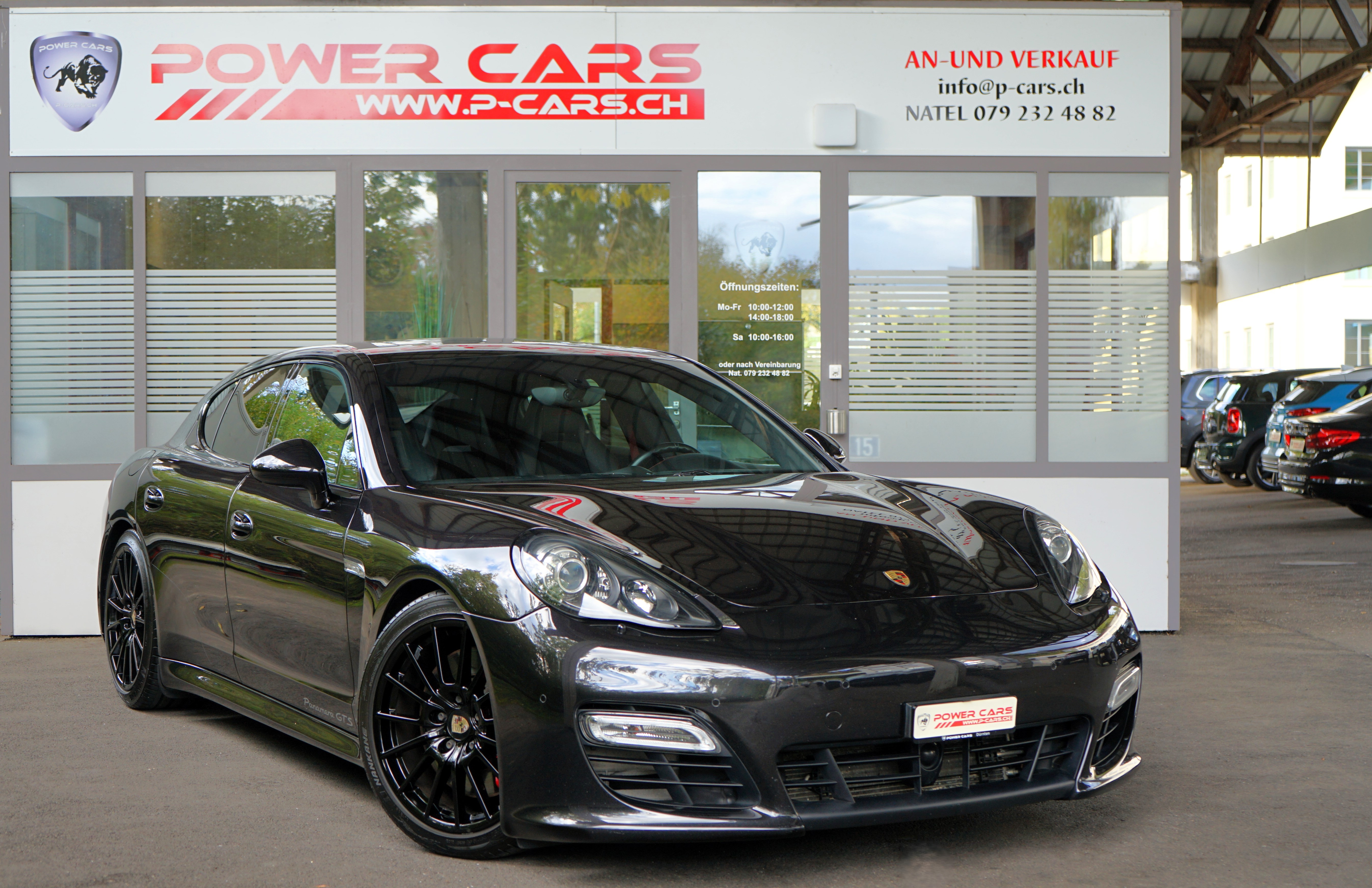 PORSCHE Panamera GTS 4.8 PDK