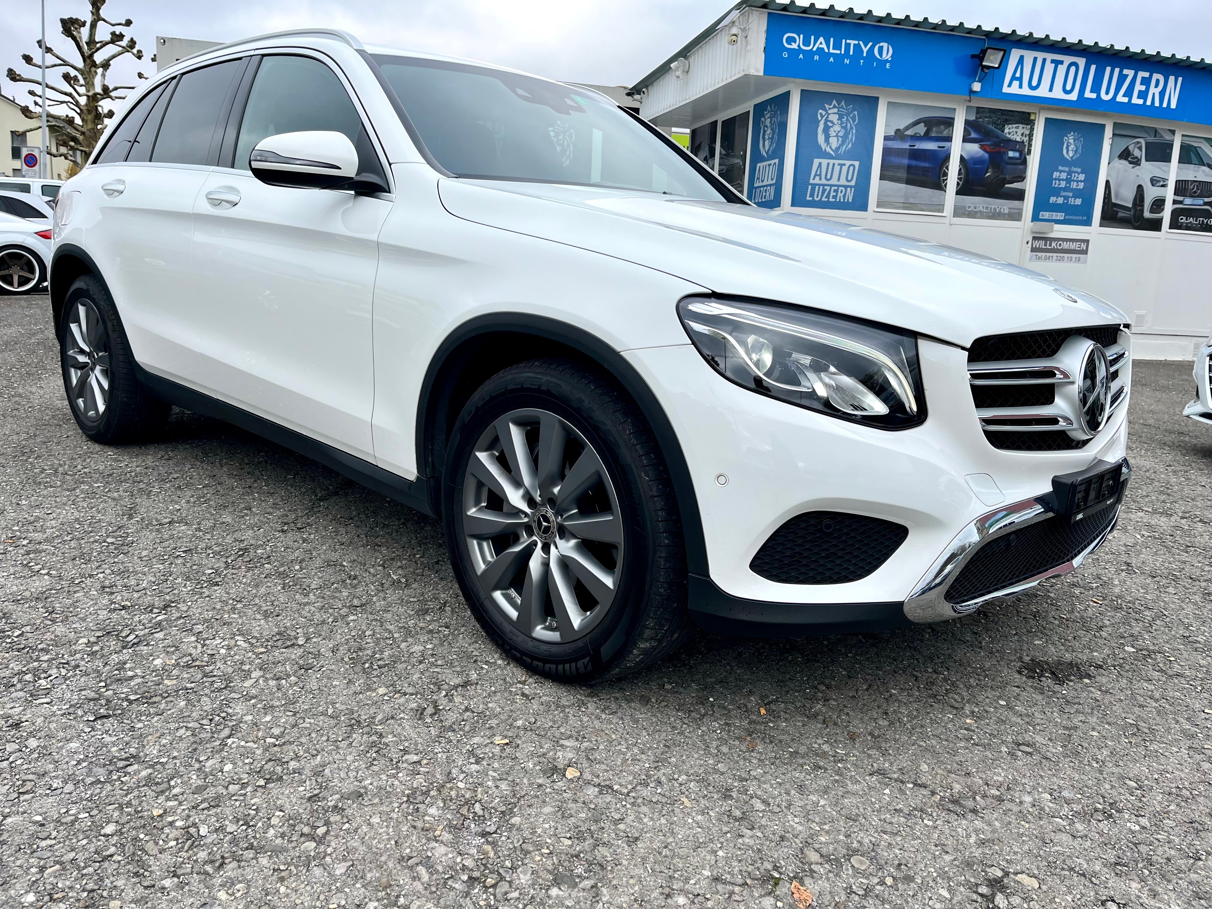 MERCEDES-BENZ GLC 300 4Matic 9G-Tronic