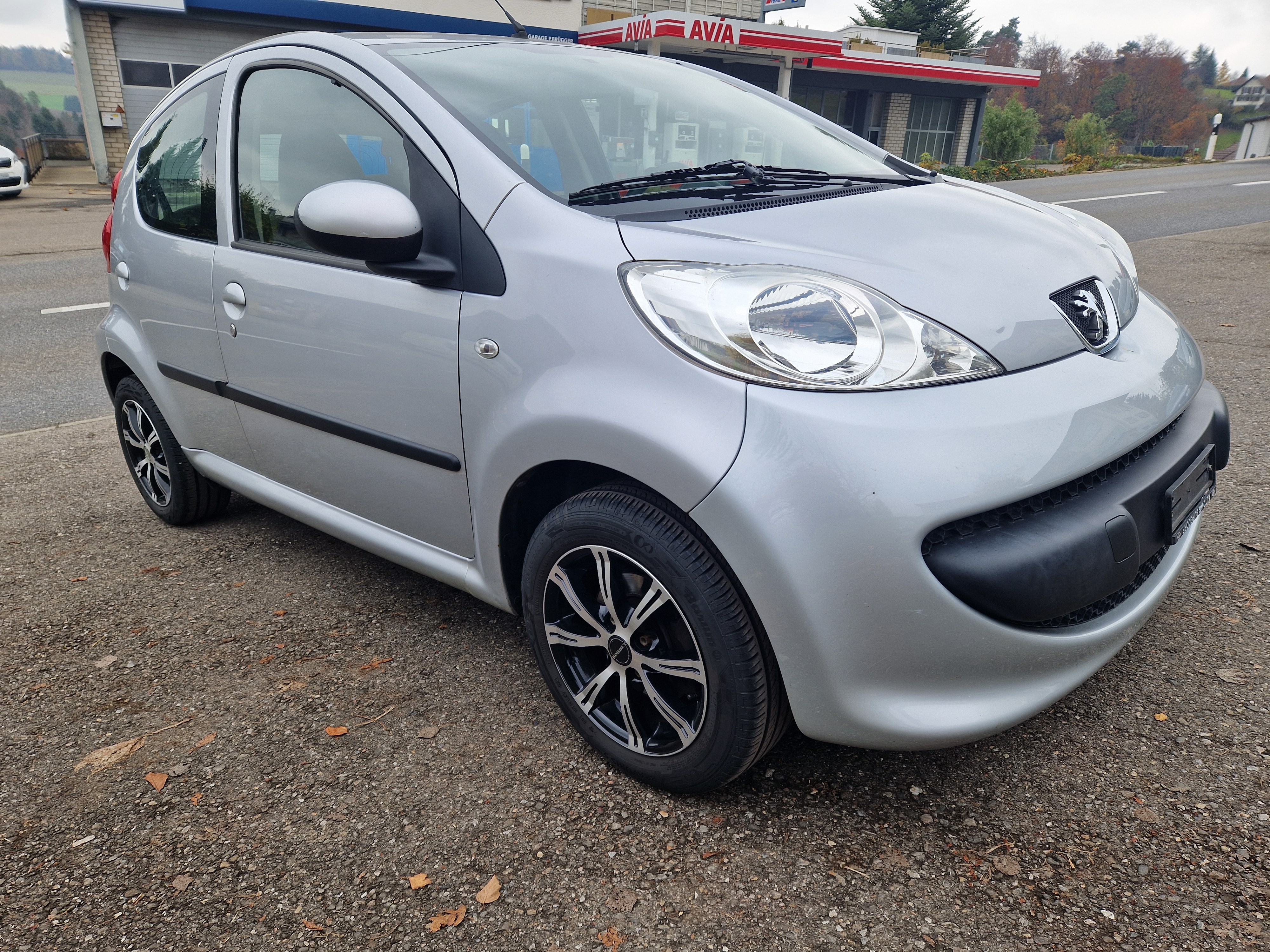 PEUGEOT 107 1.0 Trendy