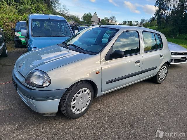 RENAULT Clio 1.6 RXE