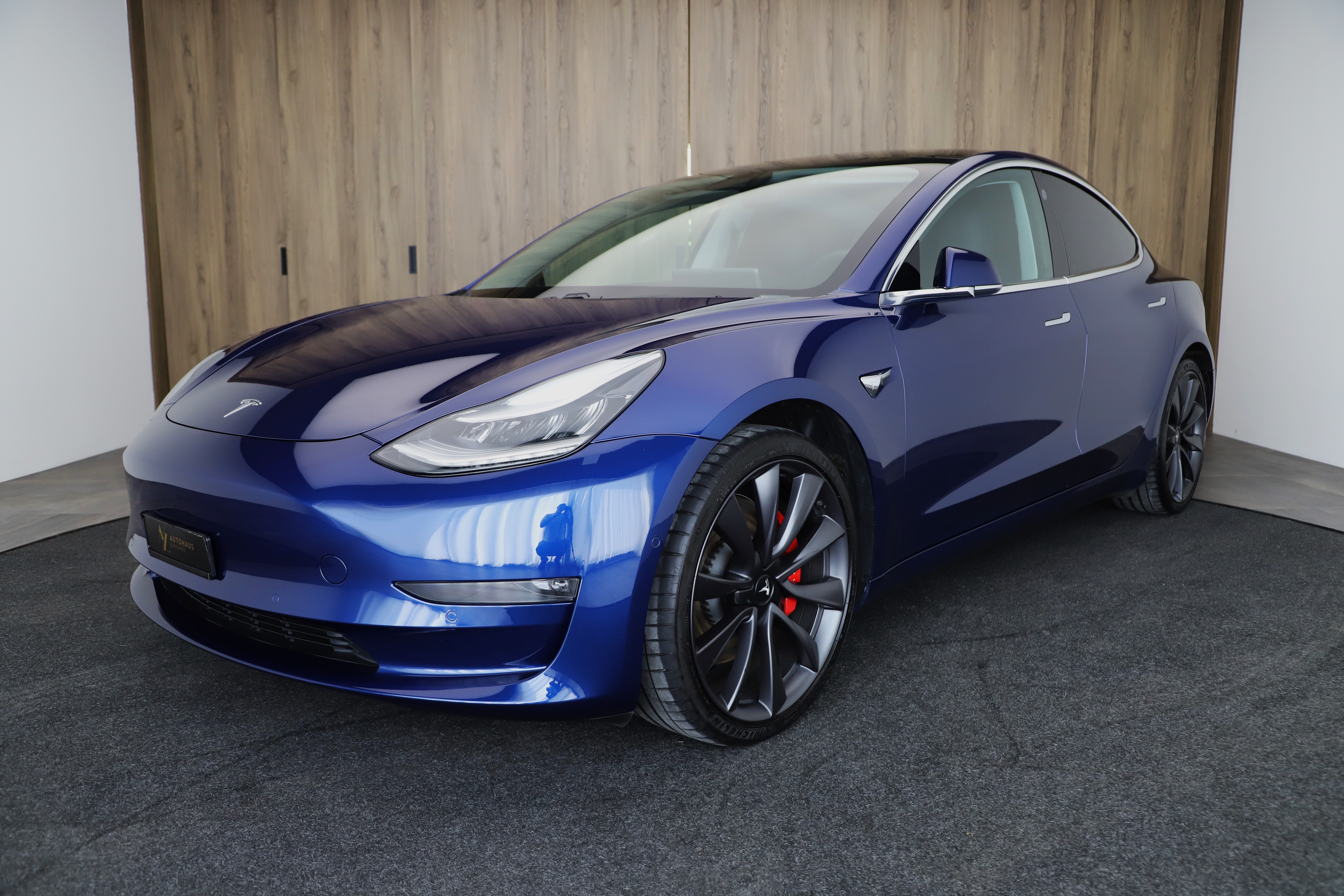 TESLA Model 3 Performance Dual Motor AWD