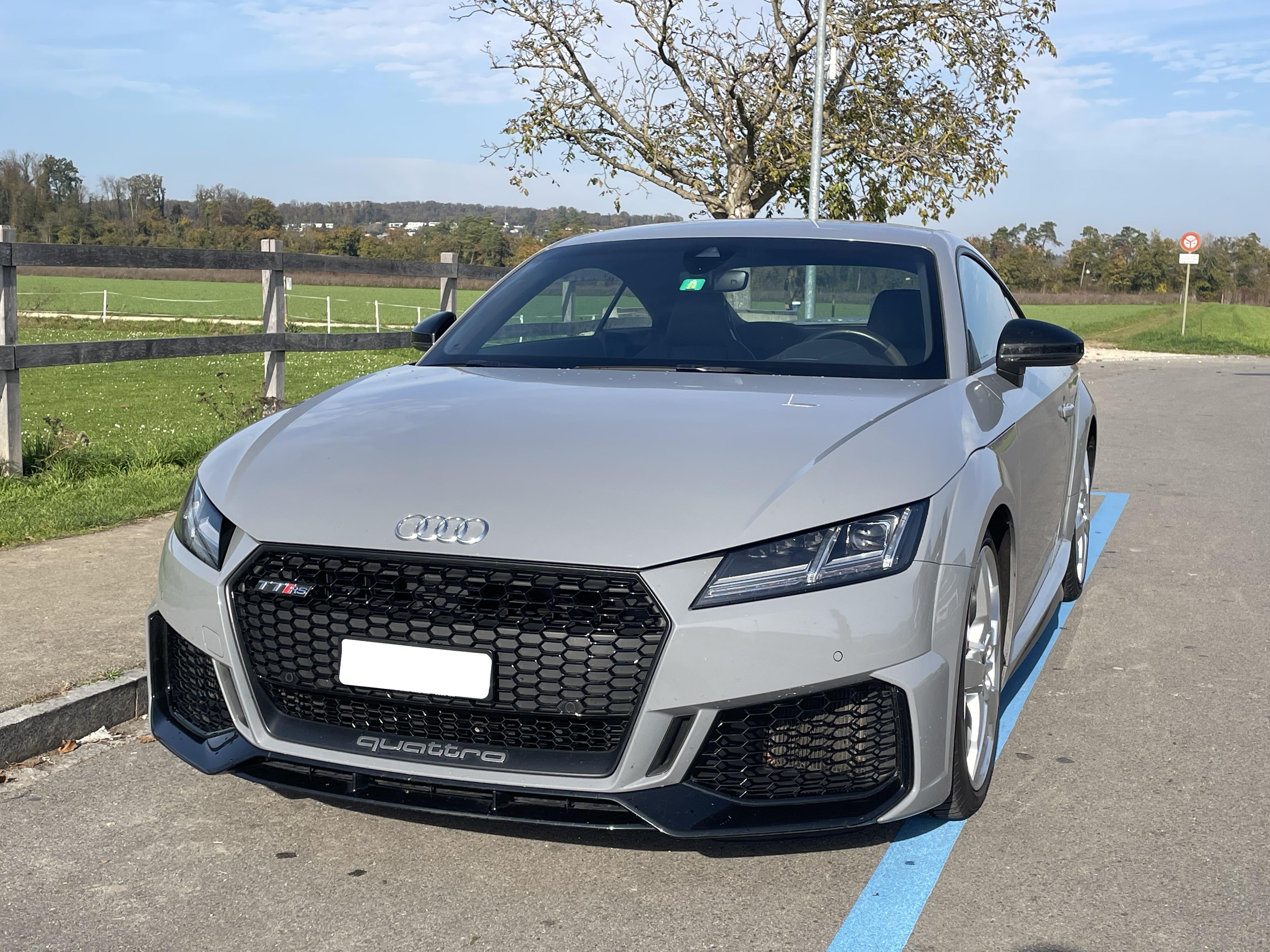 AUDI TT RS Coupé 2.5 TFSI quattro S-tronic