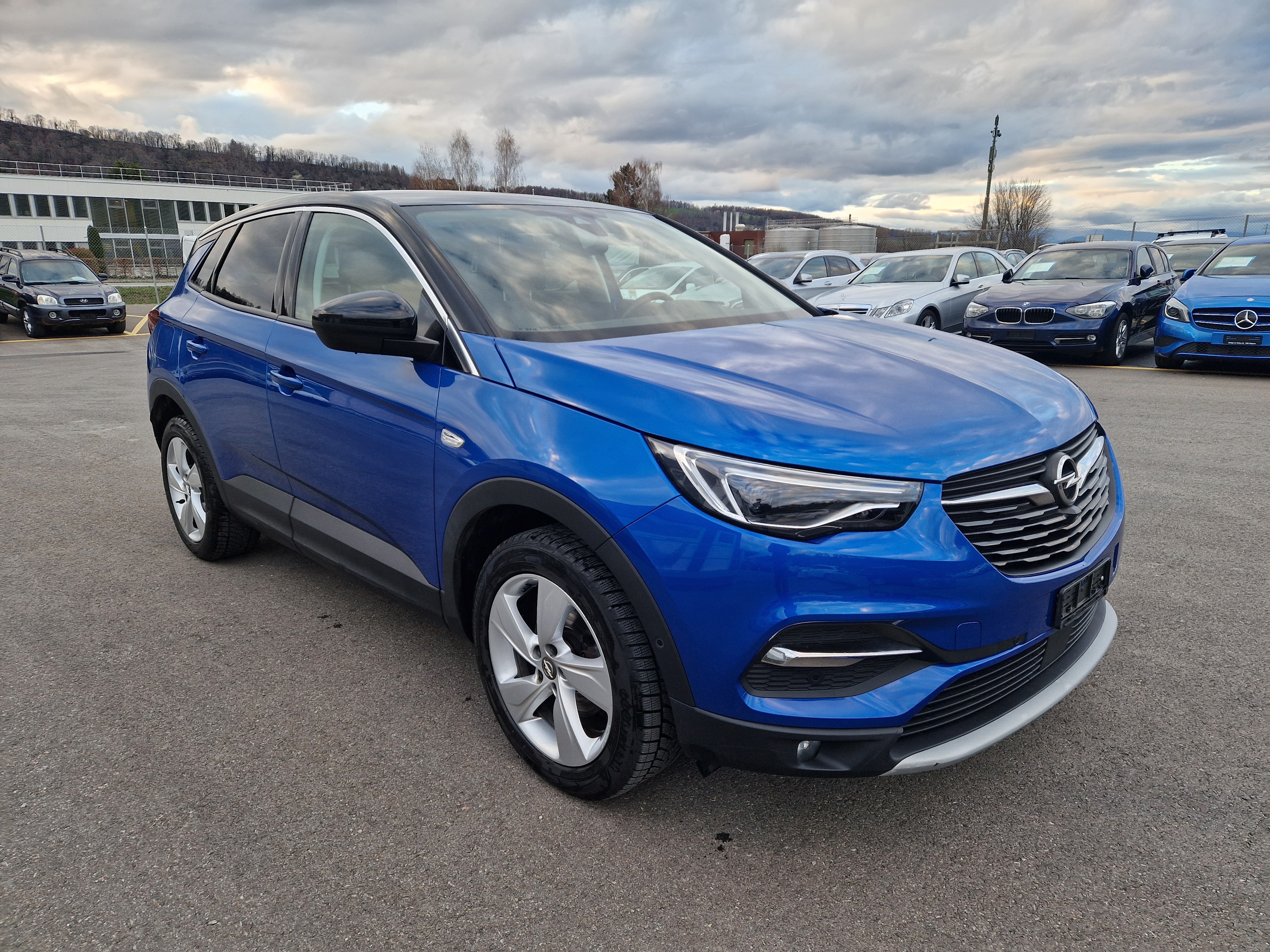 OPEL Grandland X 1.2i TP Enjoy Automatik