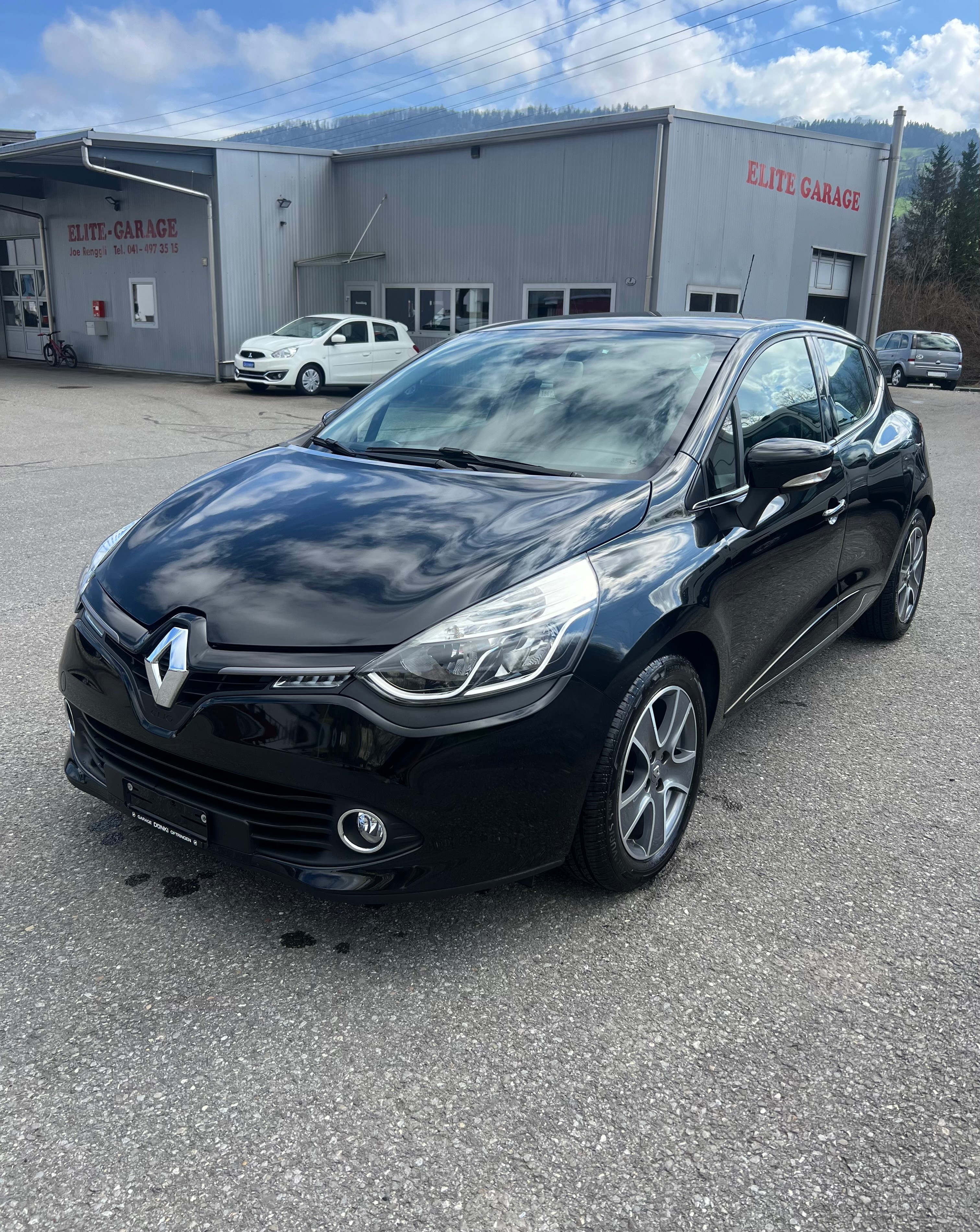 RENAULT Clio 90