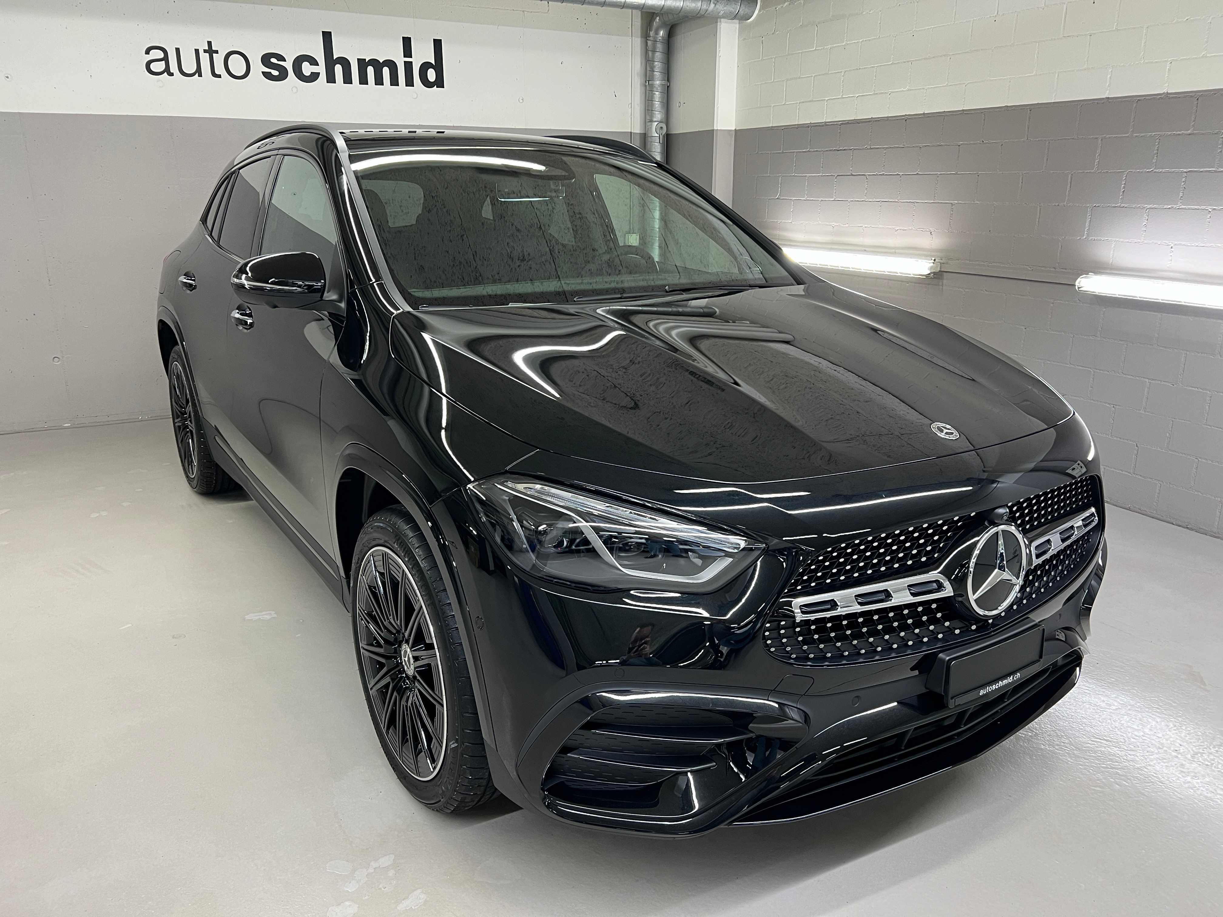 MERCEDES-BENZ GLA 250 e