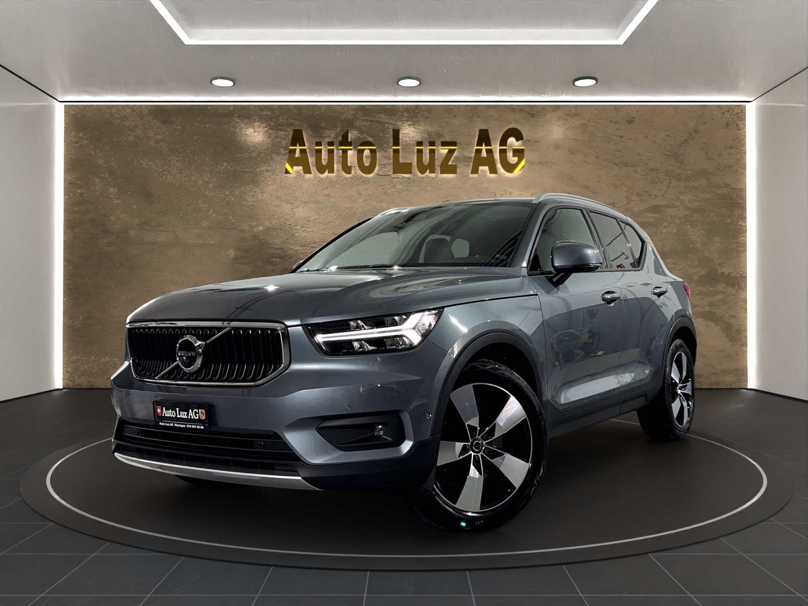 VOLVO XC40 D4 AWD Momentum Geartronic