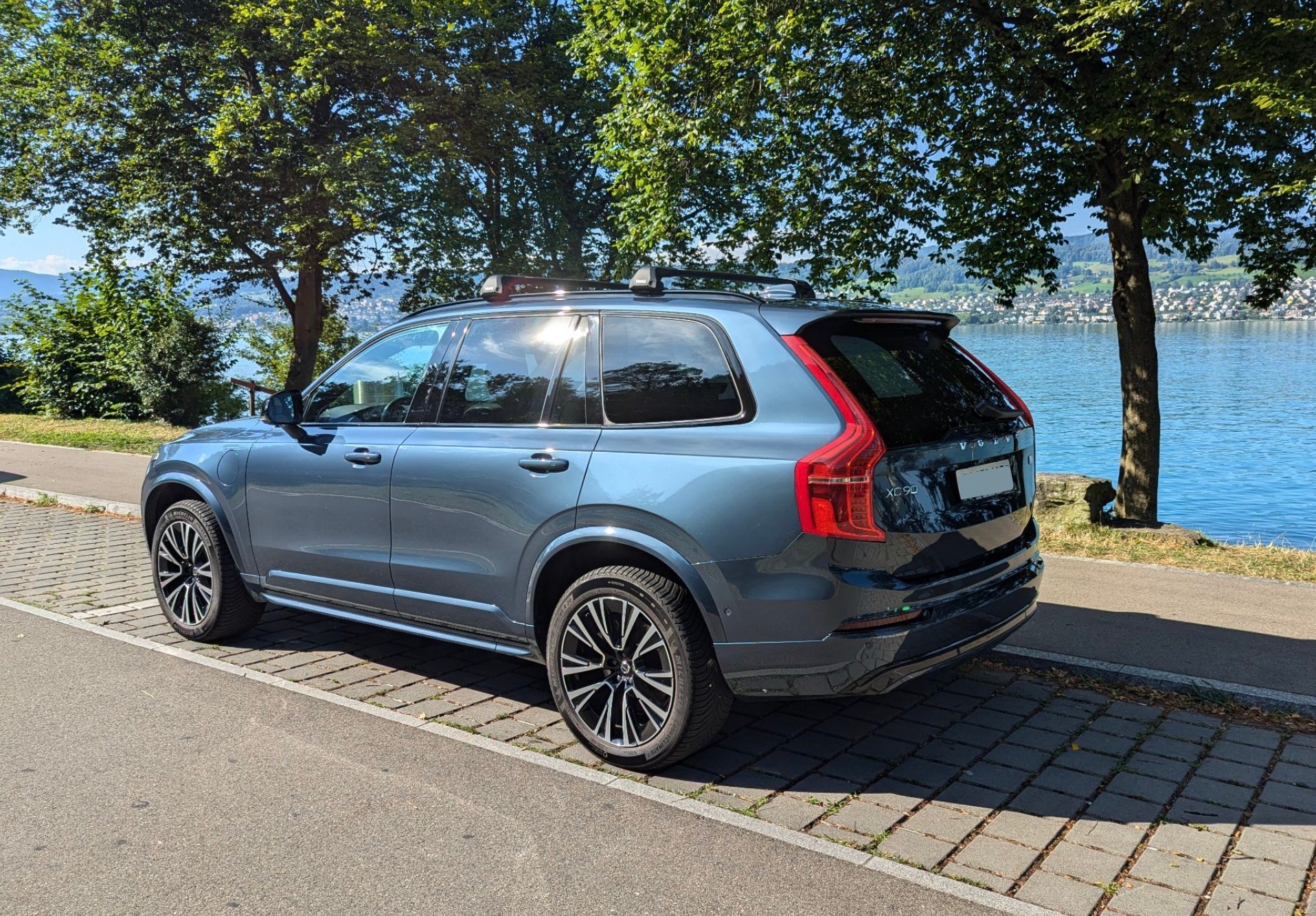 VOLVO XC90 T8 eAWD PluginHybrid Plus Dark Geartronic