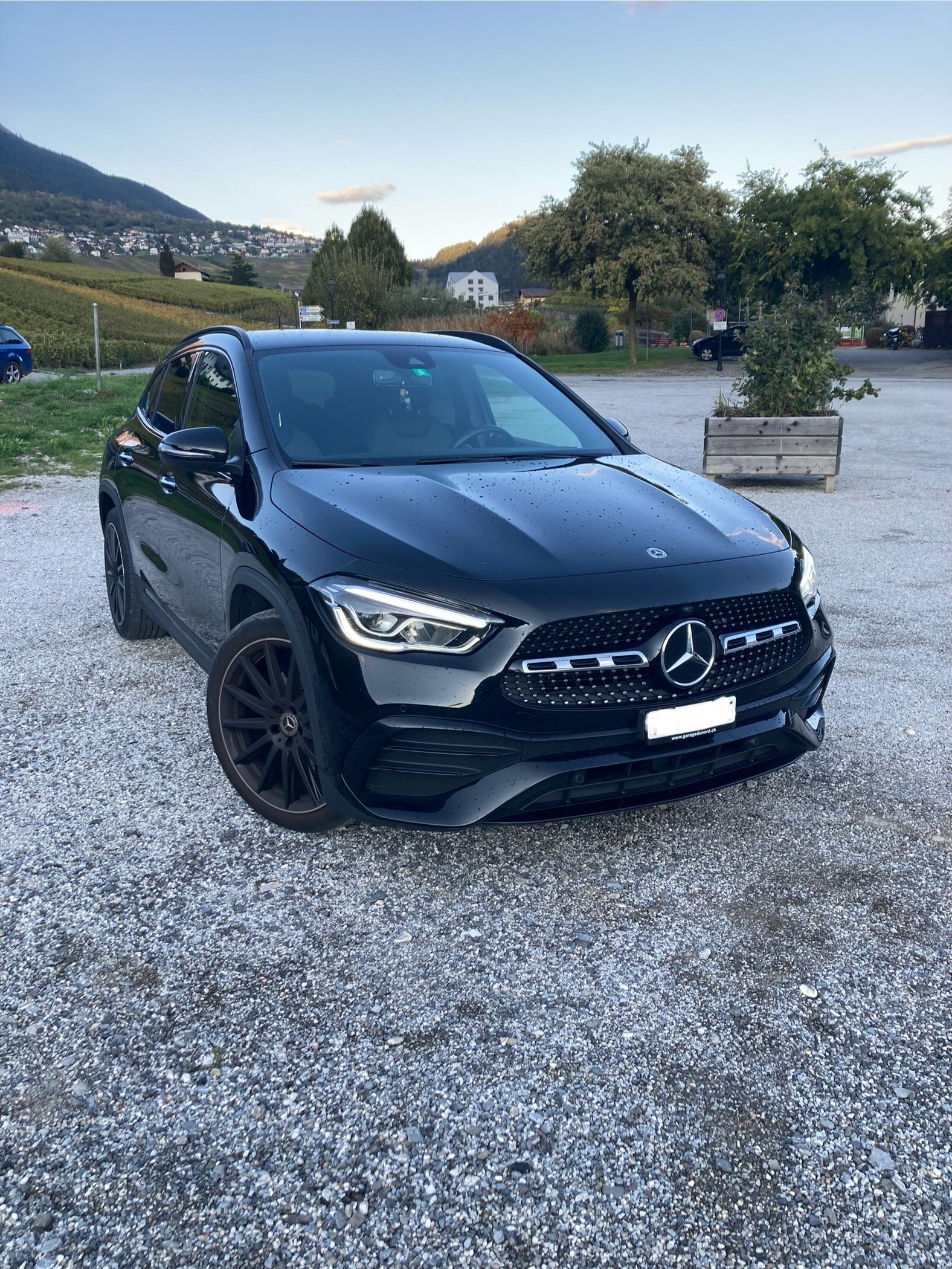 MERCEDES-BENZ GLA 200 AMG Line 7G-DCT