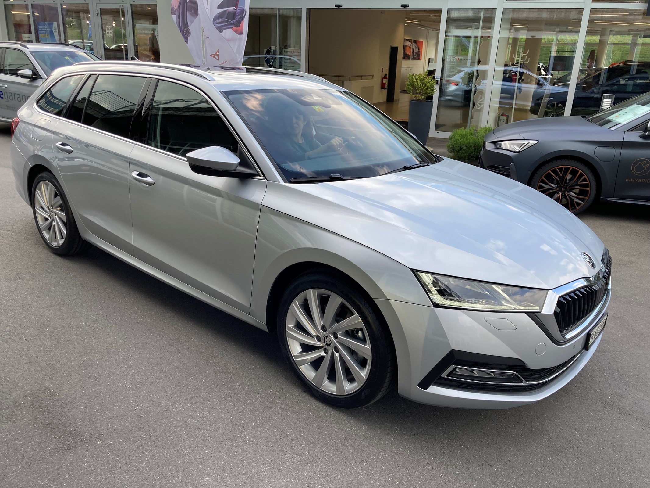 SKODA Octavia Combi 1.5 TSI mHEV DSG Style