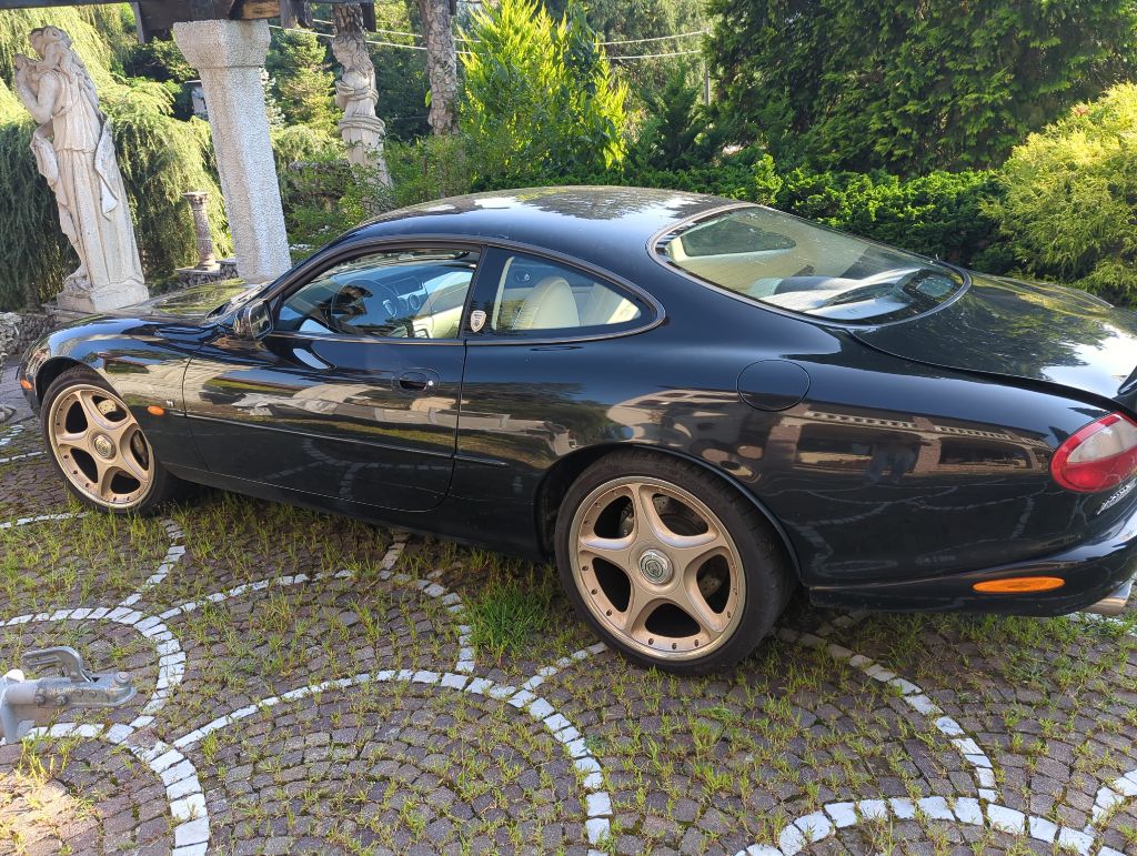 JAGUAR XKR S/C