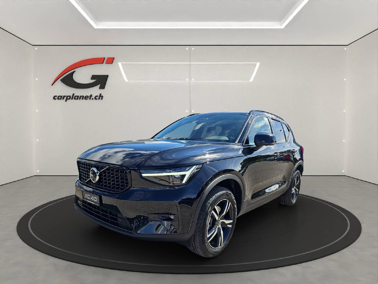 VOLVO XC40 2.0 B3 MH Plus Dark