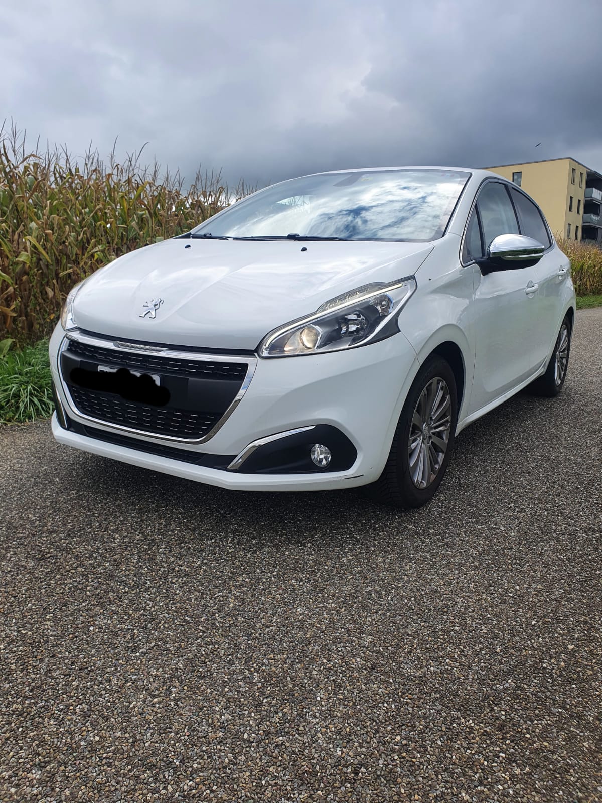 PEUGEOT 208 1.2 PureTech Active