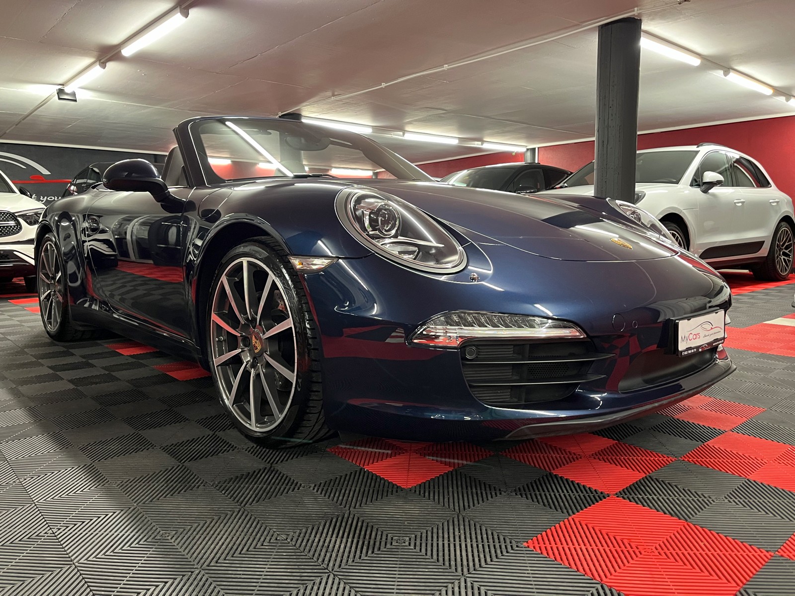 PORSCHE 911 Cabrio Carrera PDK