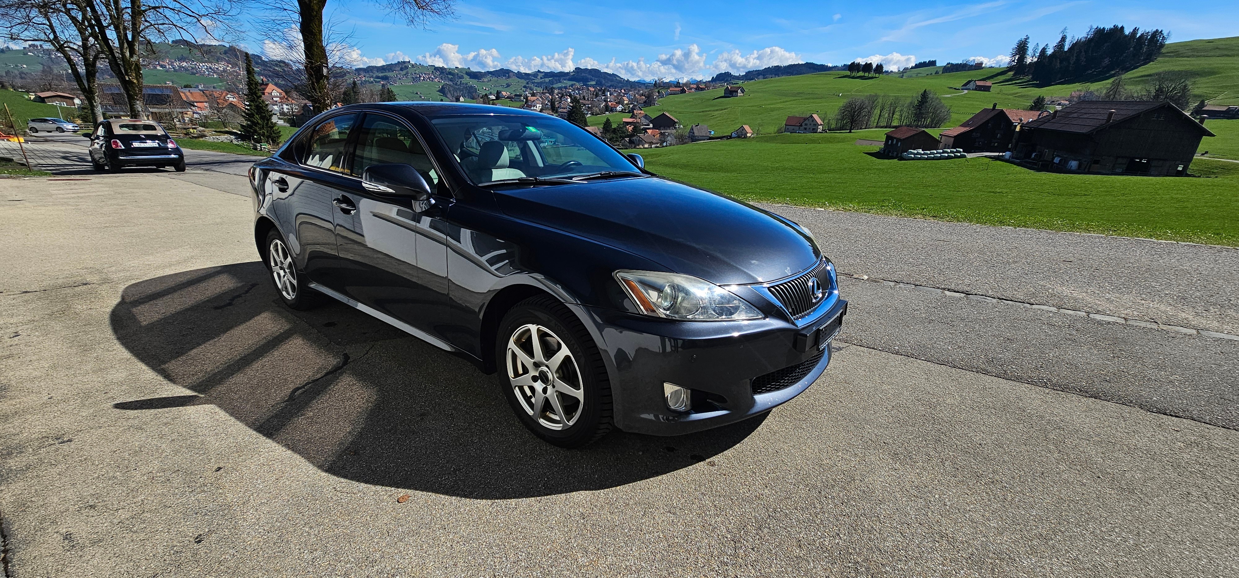 LEXUS IS 220d Edition