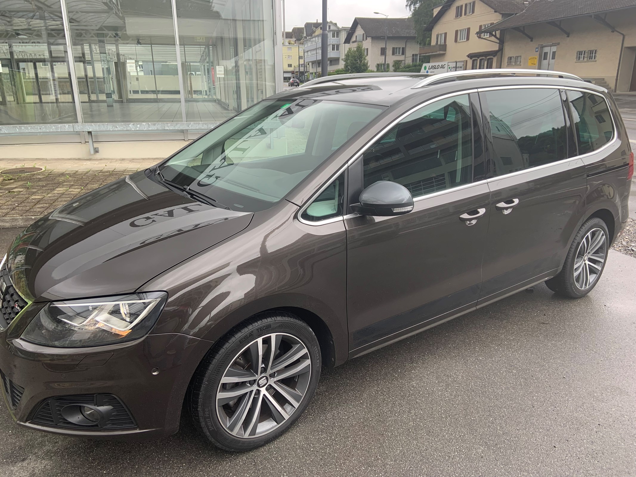 SEAT Alhambra 2.0 TDI 4Drive SWISS FR