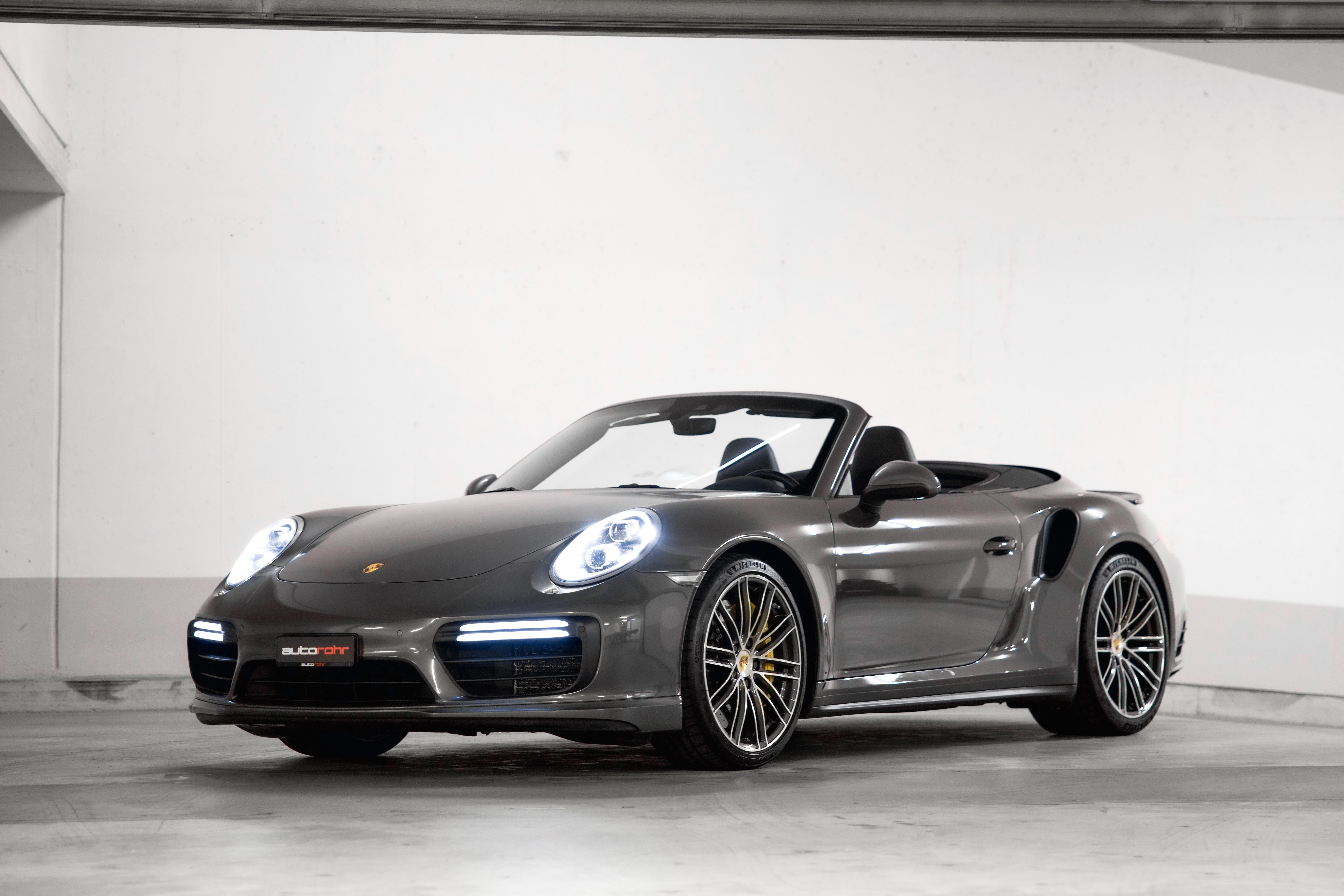 PORSCHE 911 Turbo S Cabrio PDK