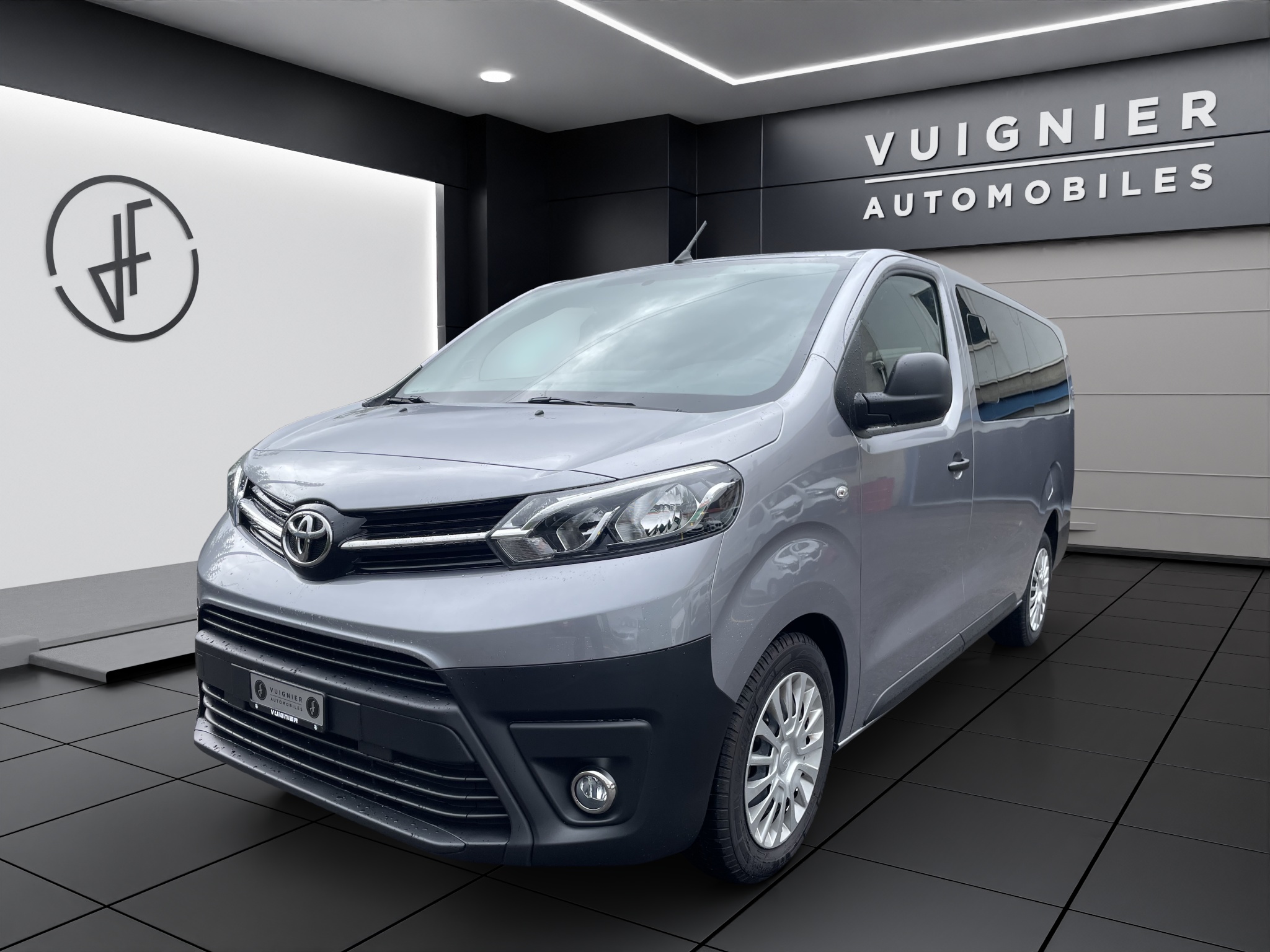 TOYOTA Proace Verso 2.0 D-4D Trend Long Automatic