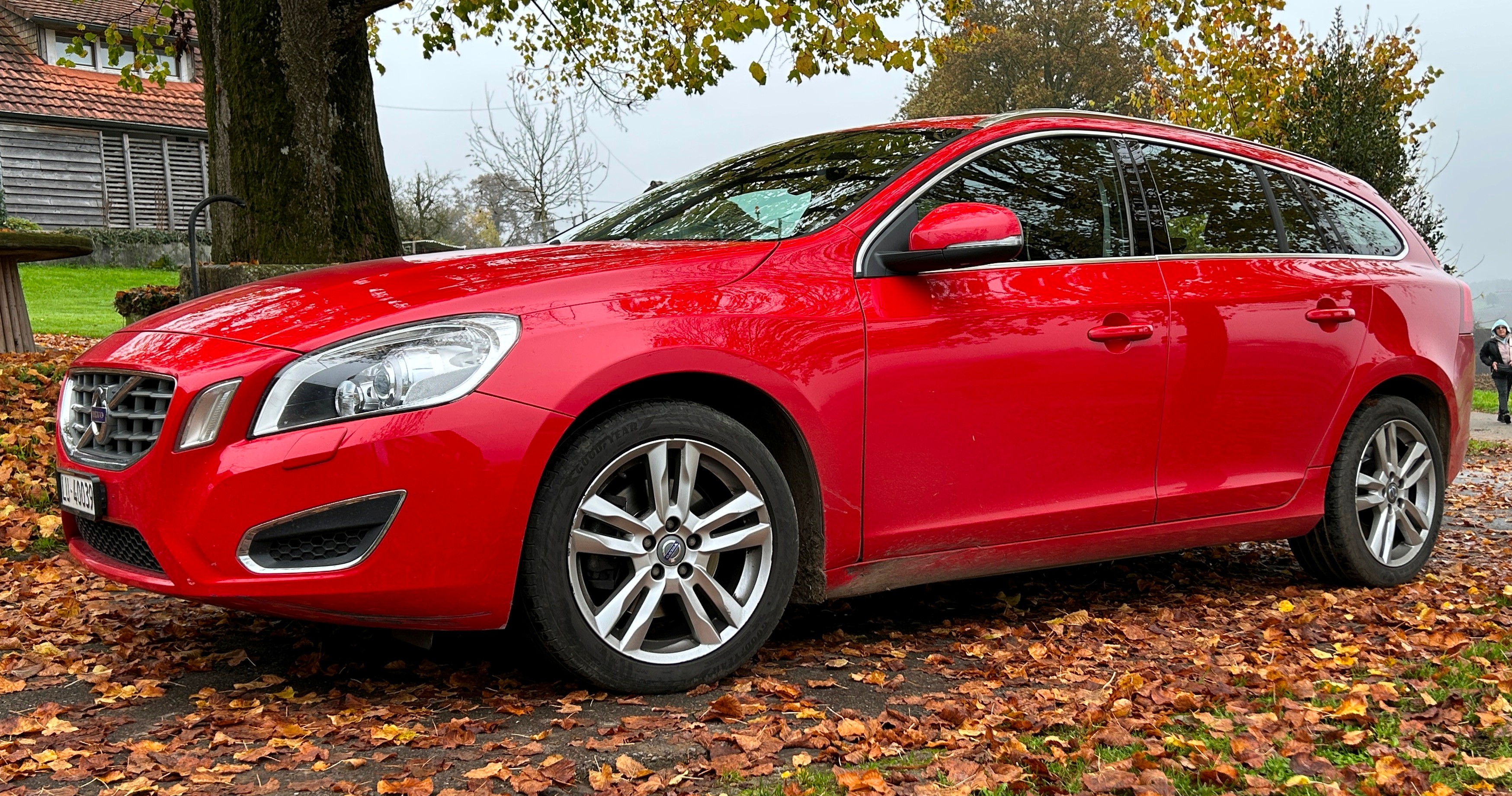 VOLVO V60