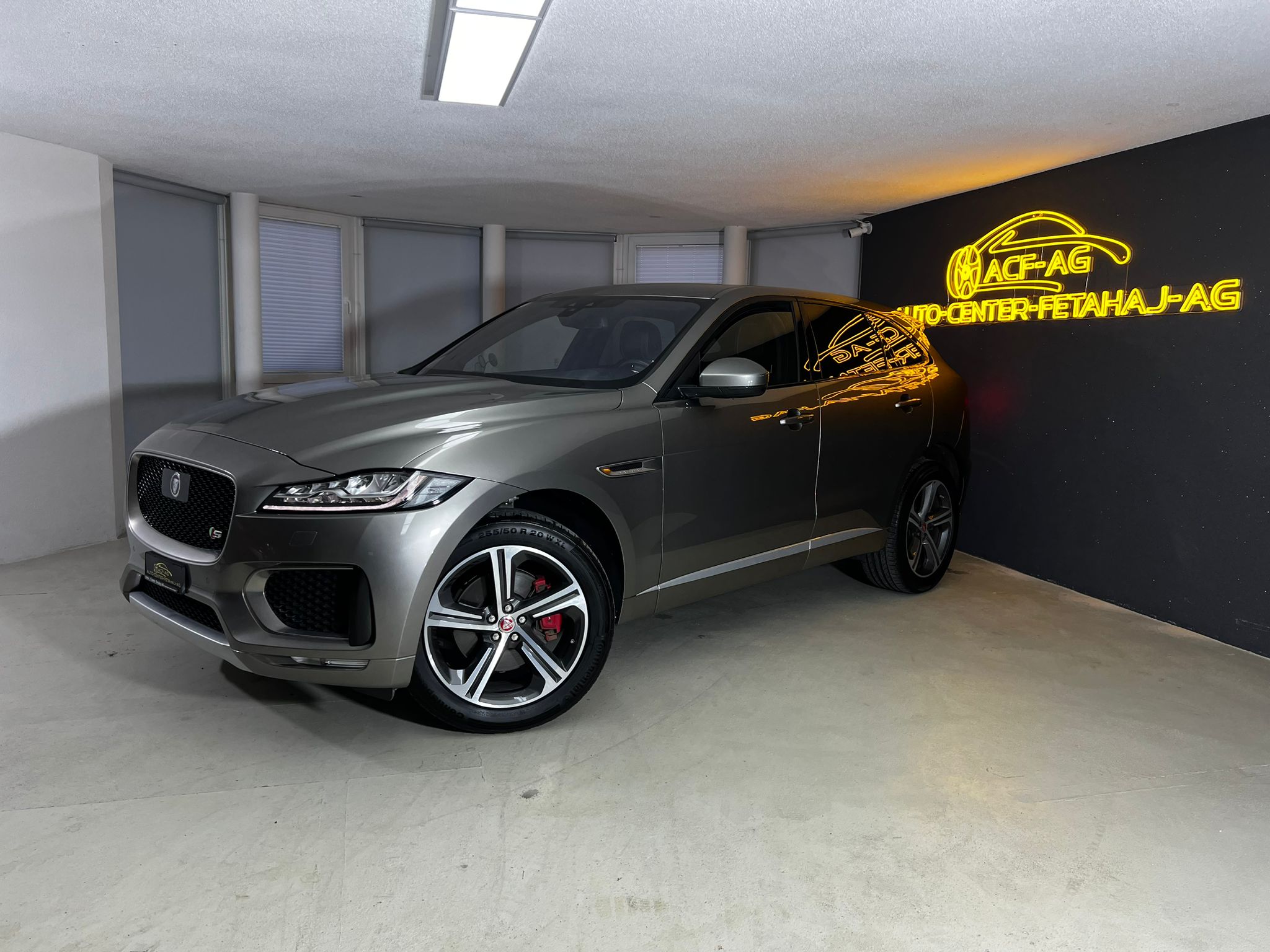 JAGUAR F-Pace 3.0 V6 S AWD Automatik