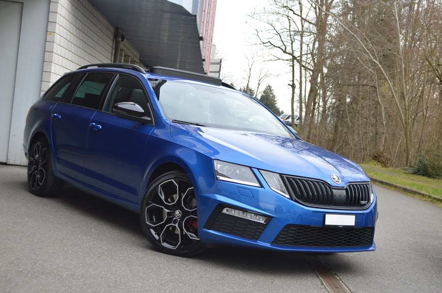 SKODA Octavia Combi 2.0 TDI RS 4x4 DSG