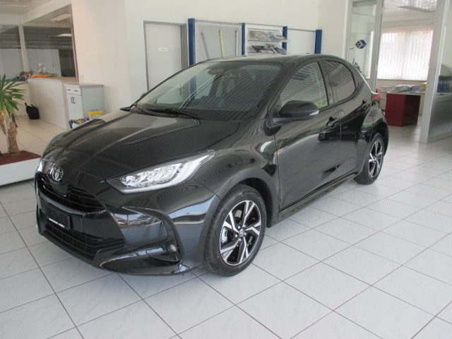 TOYOTA Yaris 1.5 Trend e-CVT