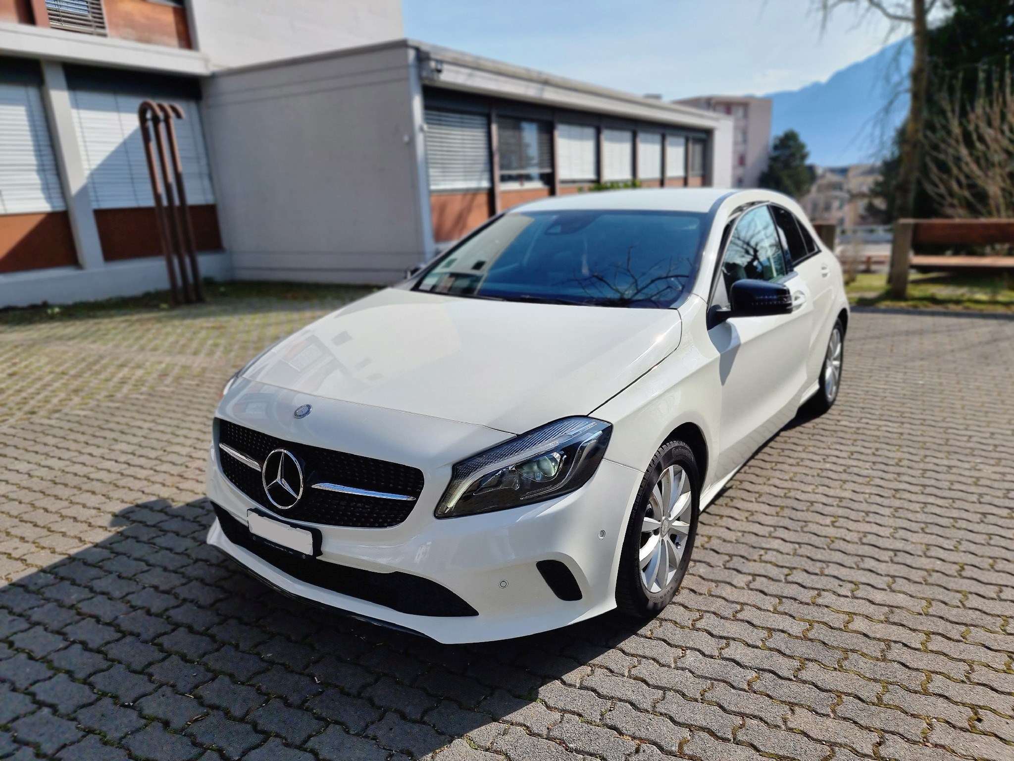 MERCEDES-BENZ A 180 Night Star