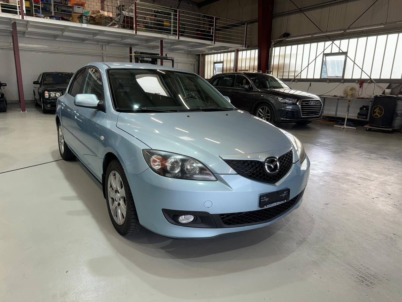 MAZDA 3 1.6 16V Confort