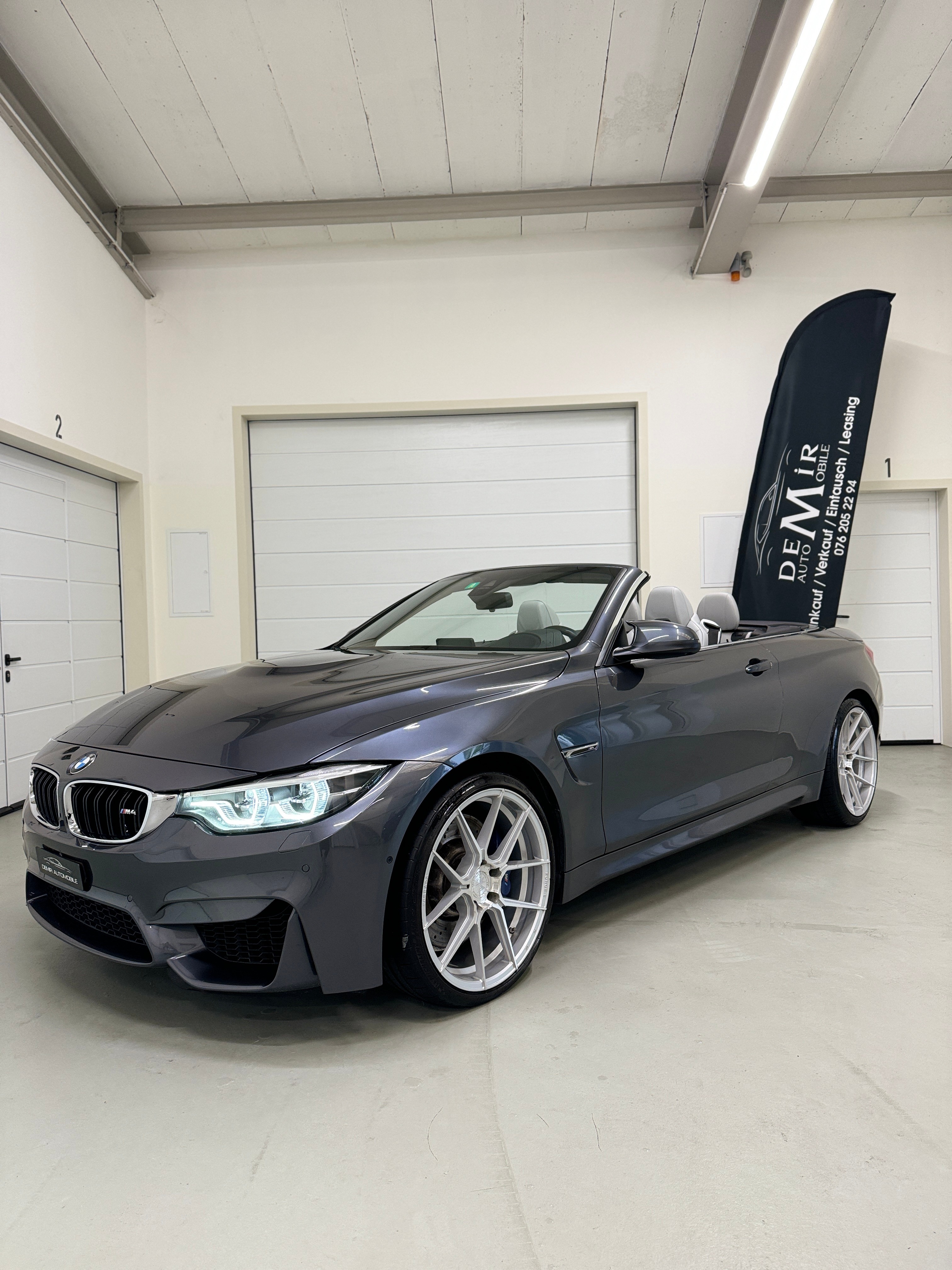 BMW M4 Cabriolet Facelift Drivelogic *Ferrada 20 Zoll / alle Fahrassistenten / Surround View / H/K Soundsystem*