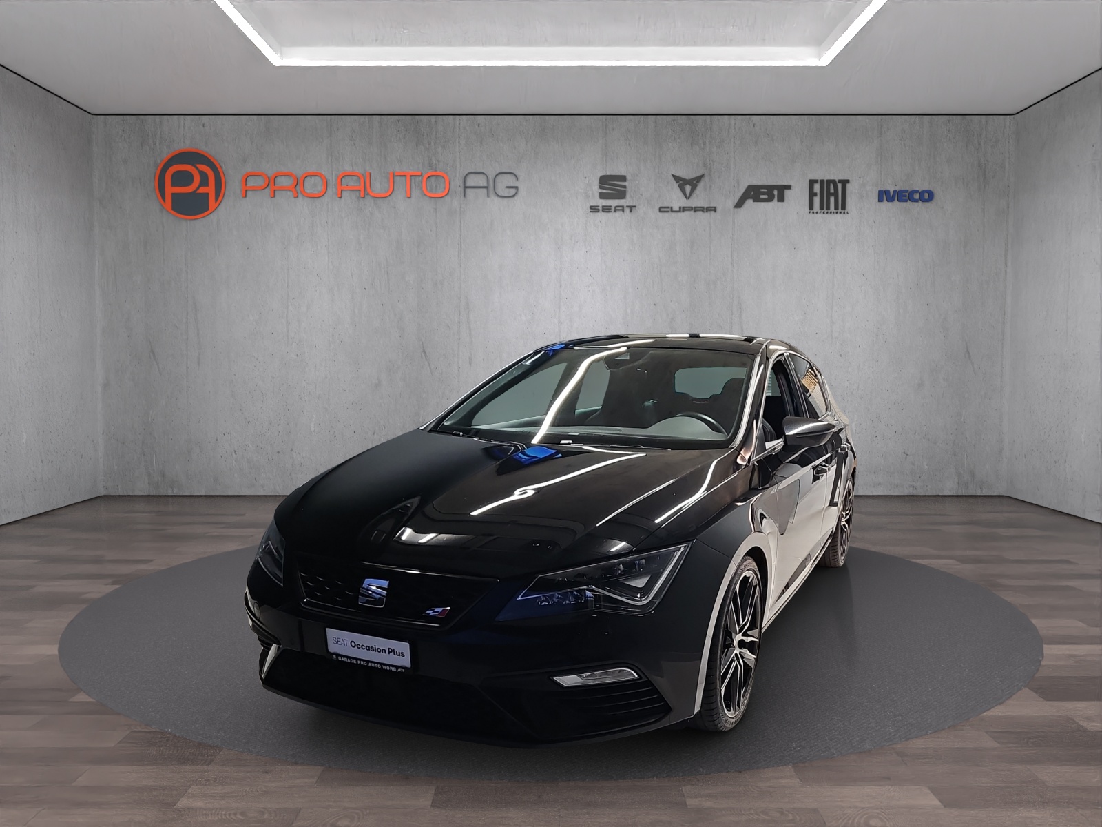 SEAT Leon 2.0 TSI Cupra 290 DSG