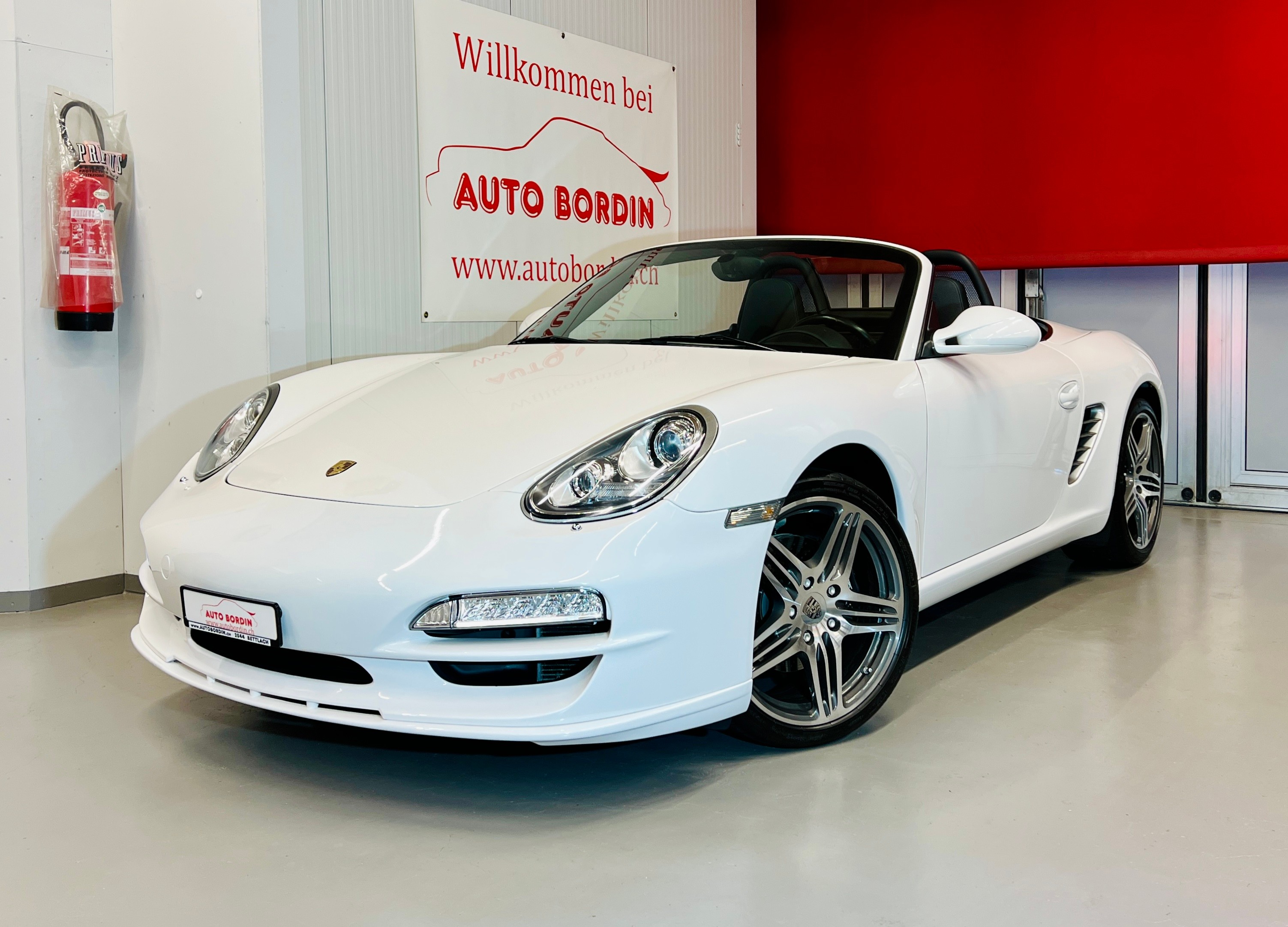 PORSCHE Boxster 2.9 „Carraraweiss“ mit XAL Aerokit ab Werk