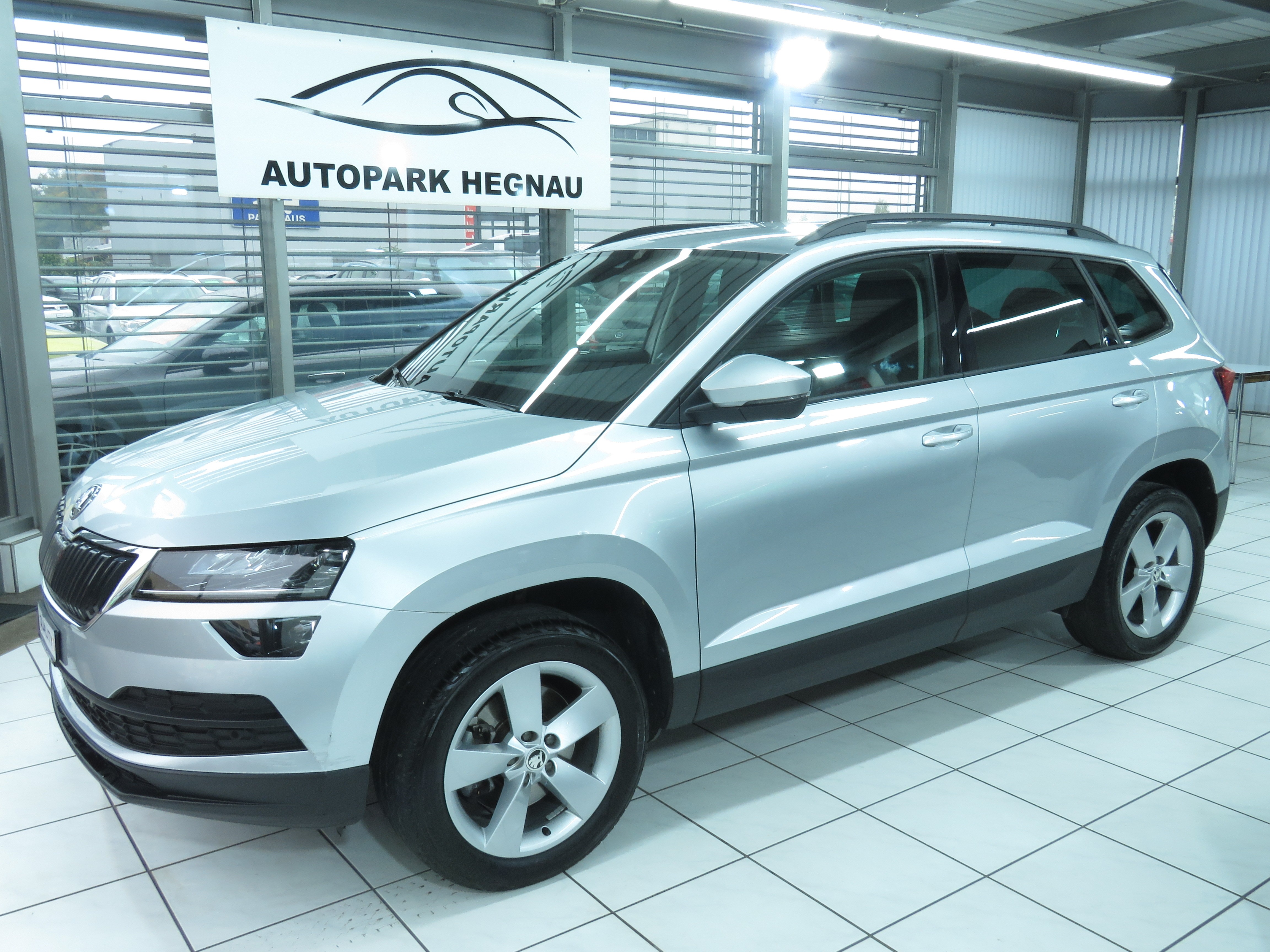 SKODA Karoq 1.0 TSI Ambition