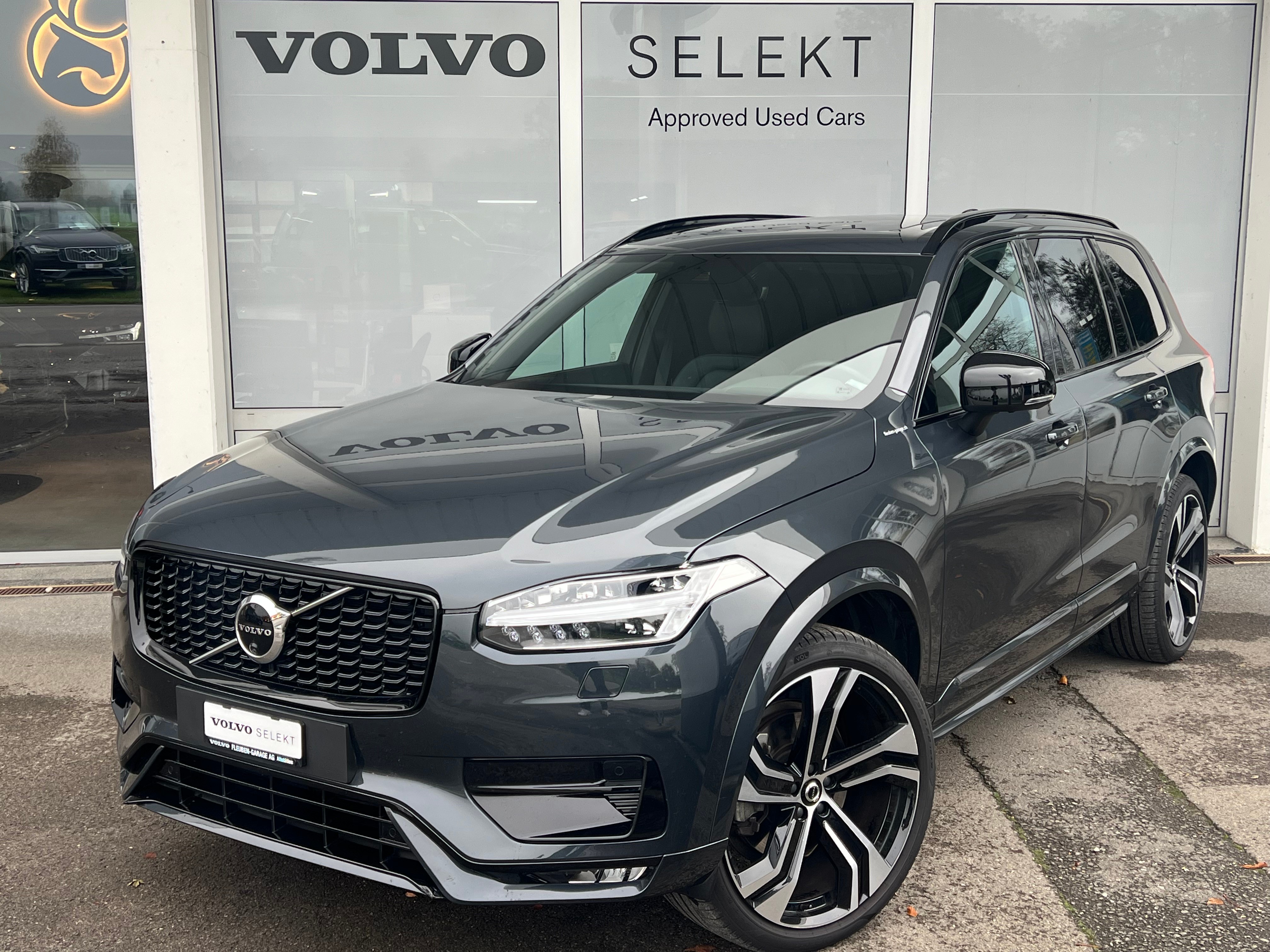 VOLVO XC90 B5 D AWD R-Design