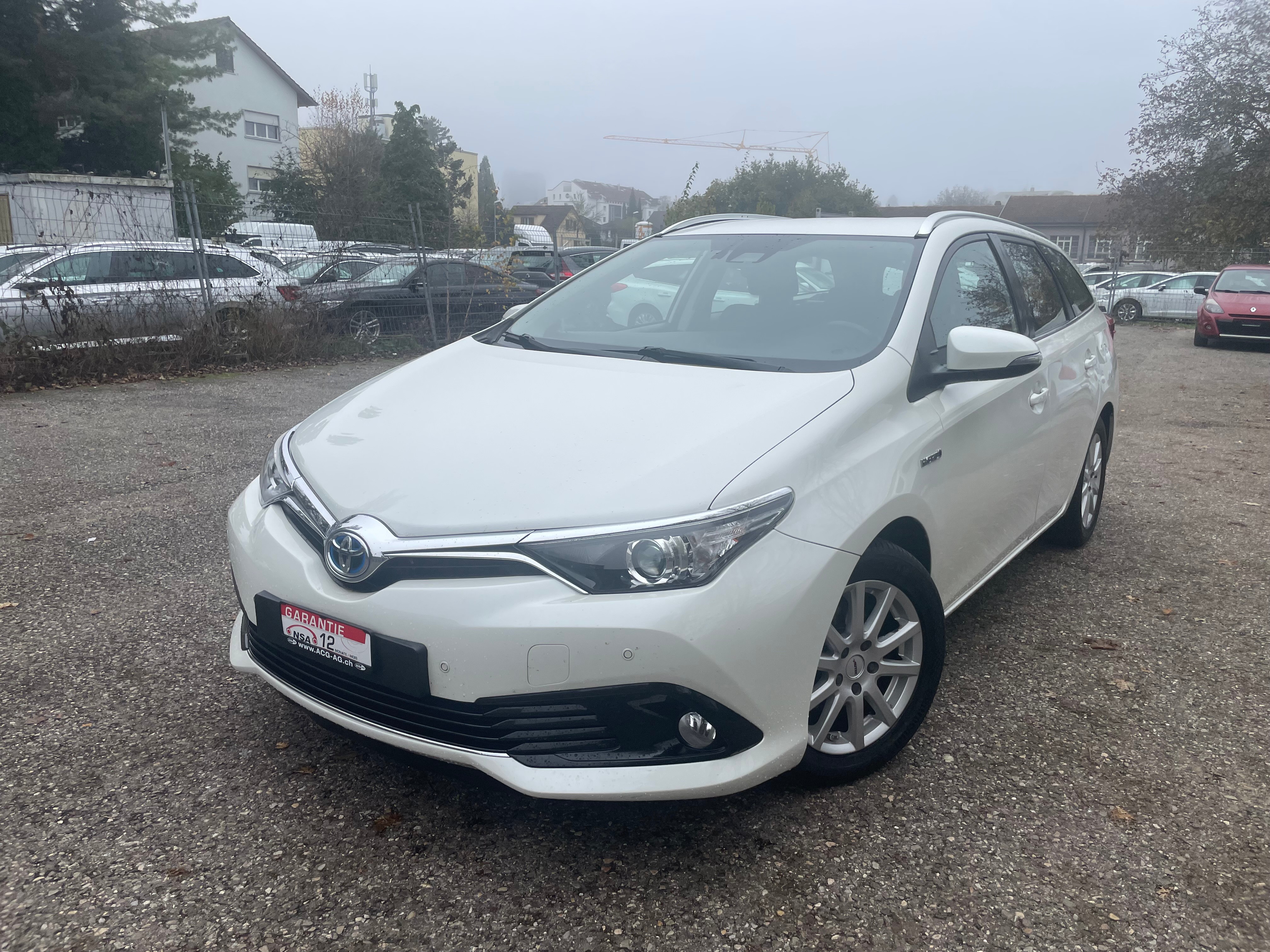 TOYOTA Auris Touring Sports 1.8 HSD Trend e-CVT * Gr. Navi * Klima-auto * Tempomat * PDC V&H-Rückfahrkamera * Ab MFK 07.2024