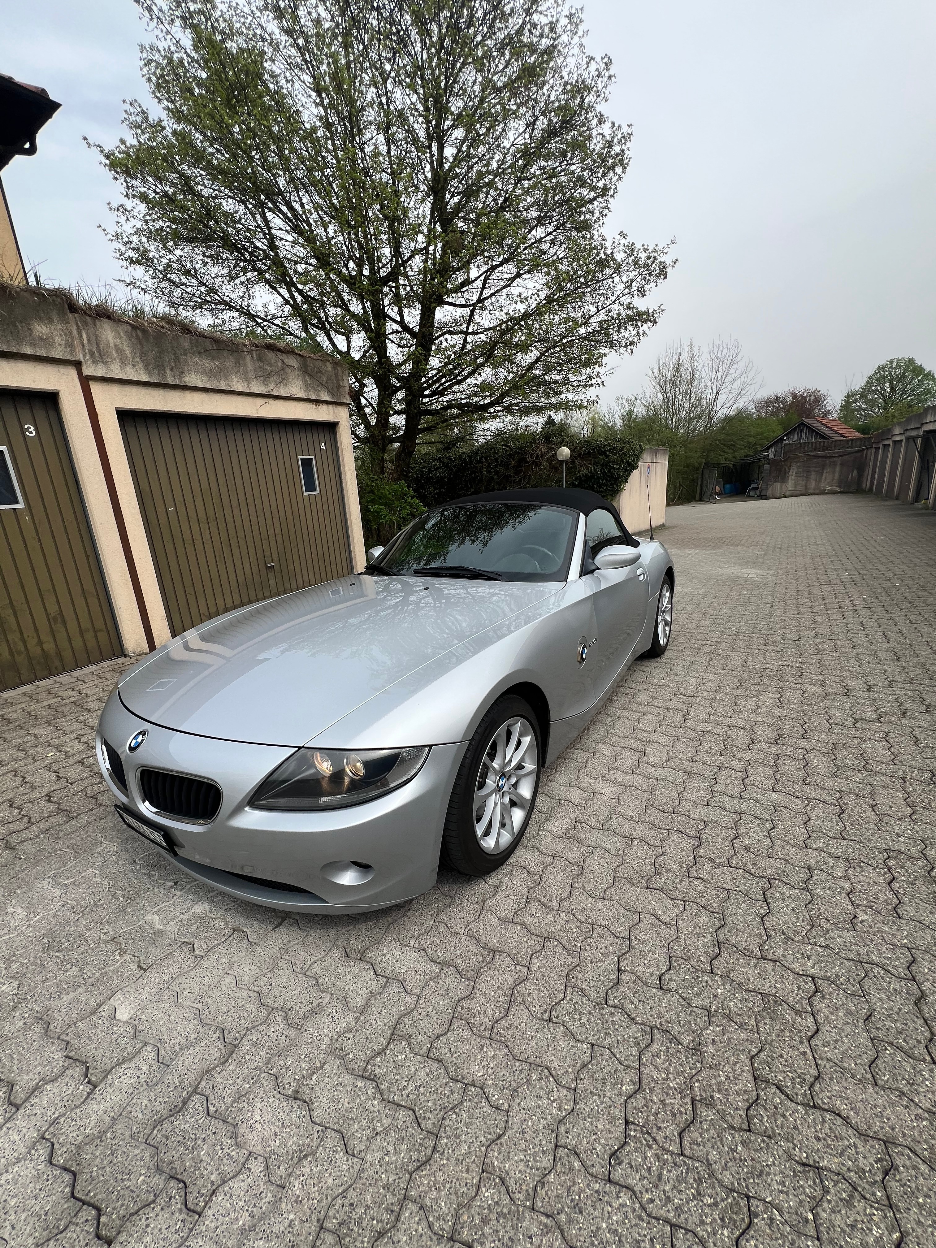 BMW Z4 2.2i Roadster