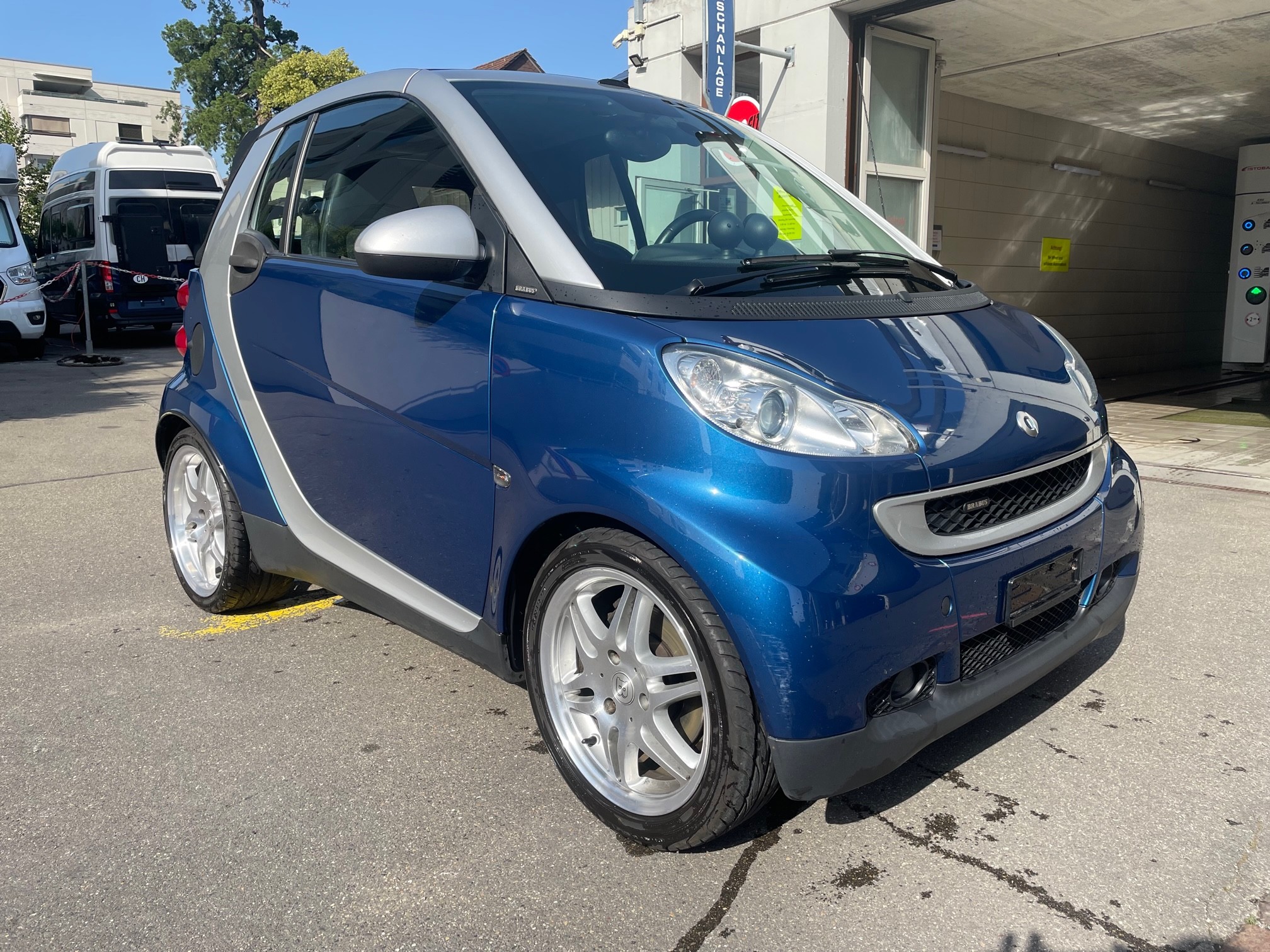 SMART fortwo BRABUS softouch, CABRIO, KLIMA-AUT., LEDER, SERVO, R/CD/MP3, usw.