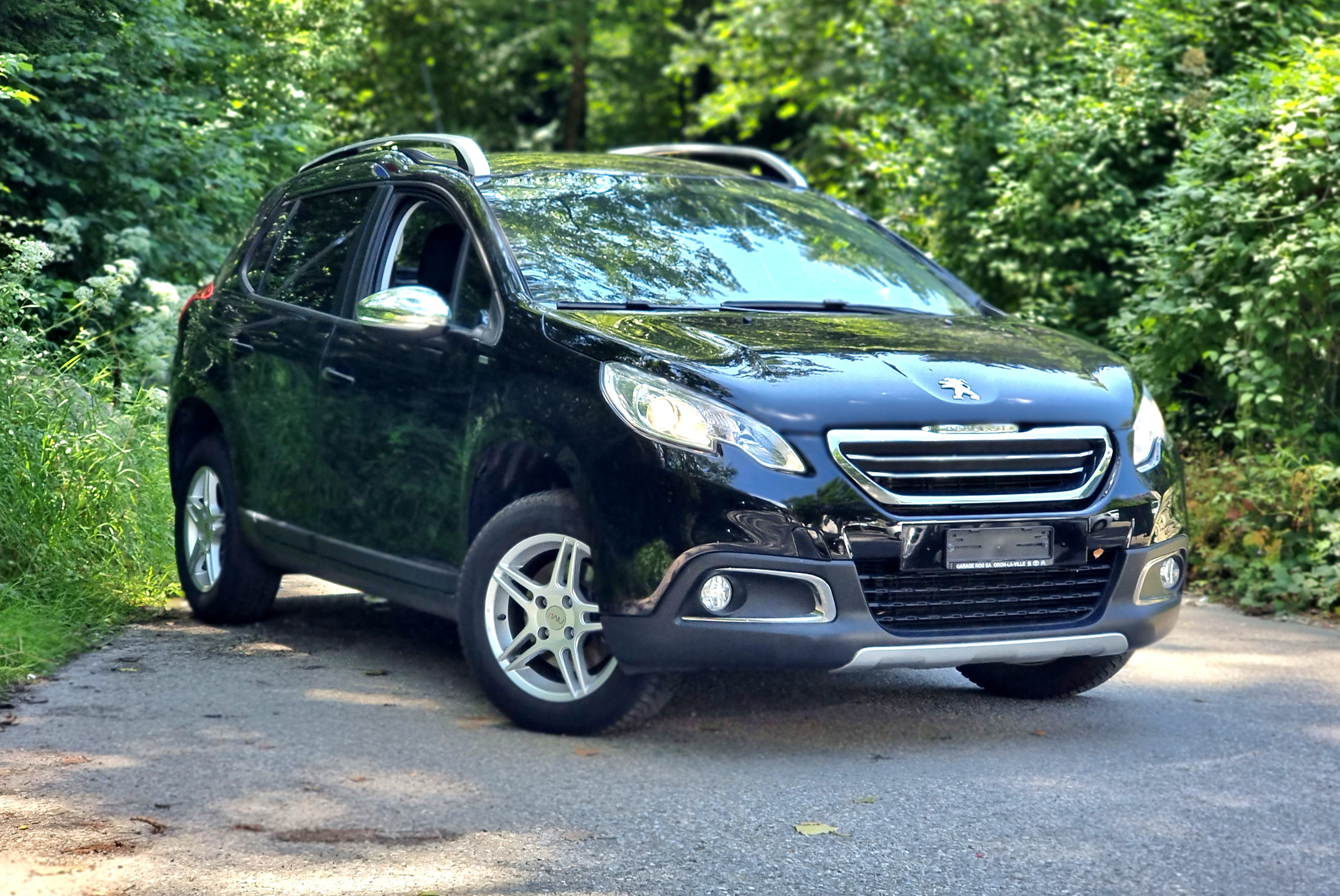 PEUGEOT 2008 1.2 PureTech Active