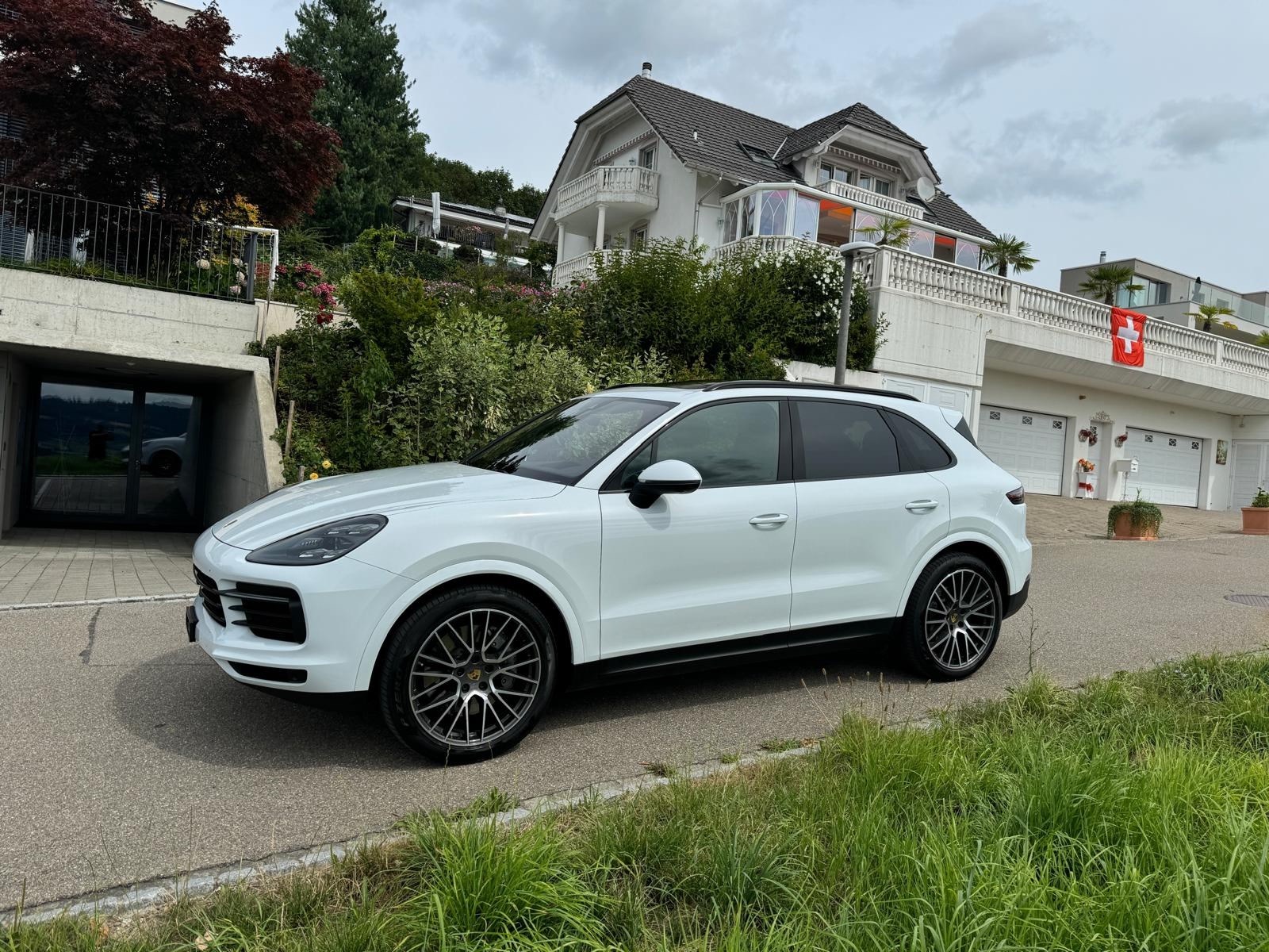 PORSCHE Cayenne S