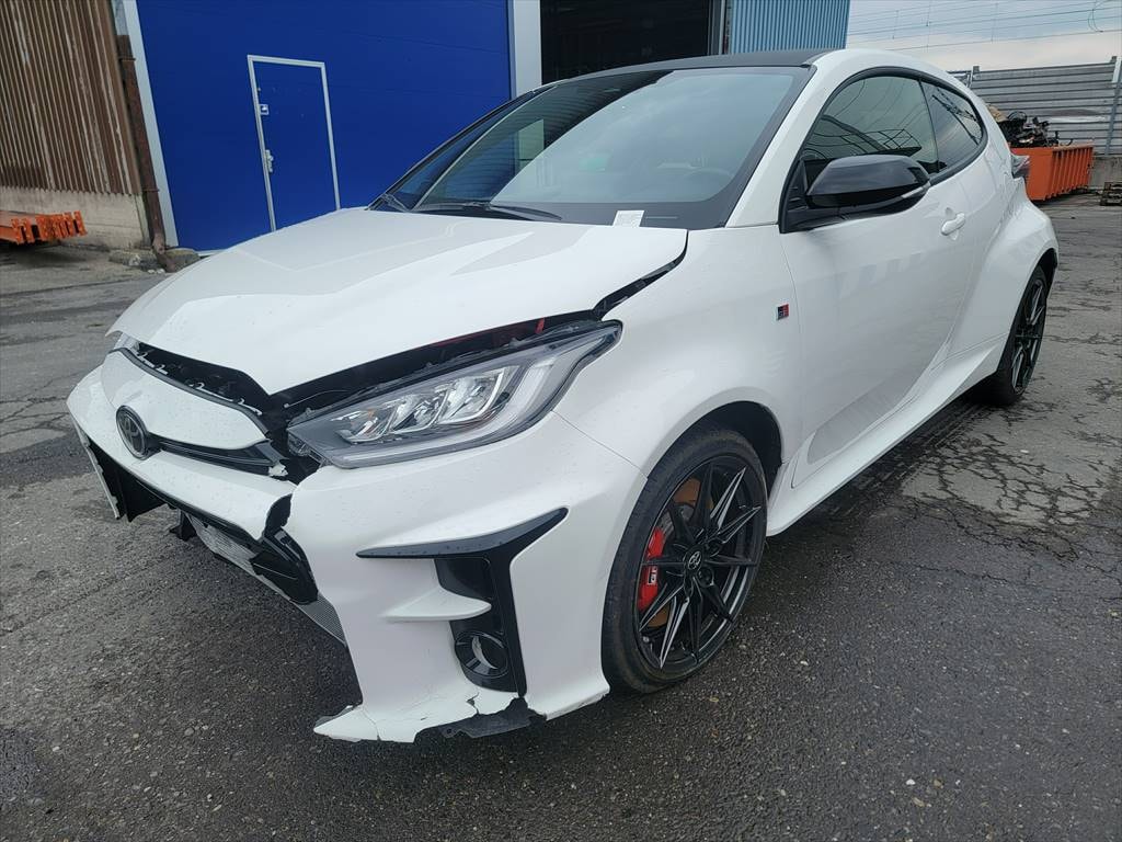 TOYOTA Yaris 1.6 GR Sport