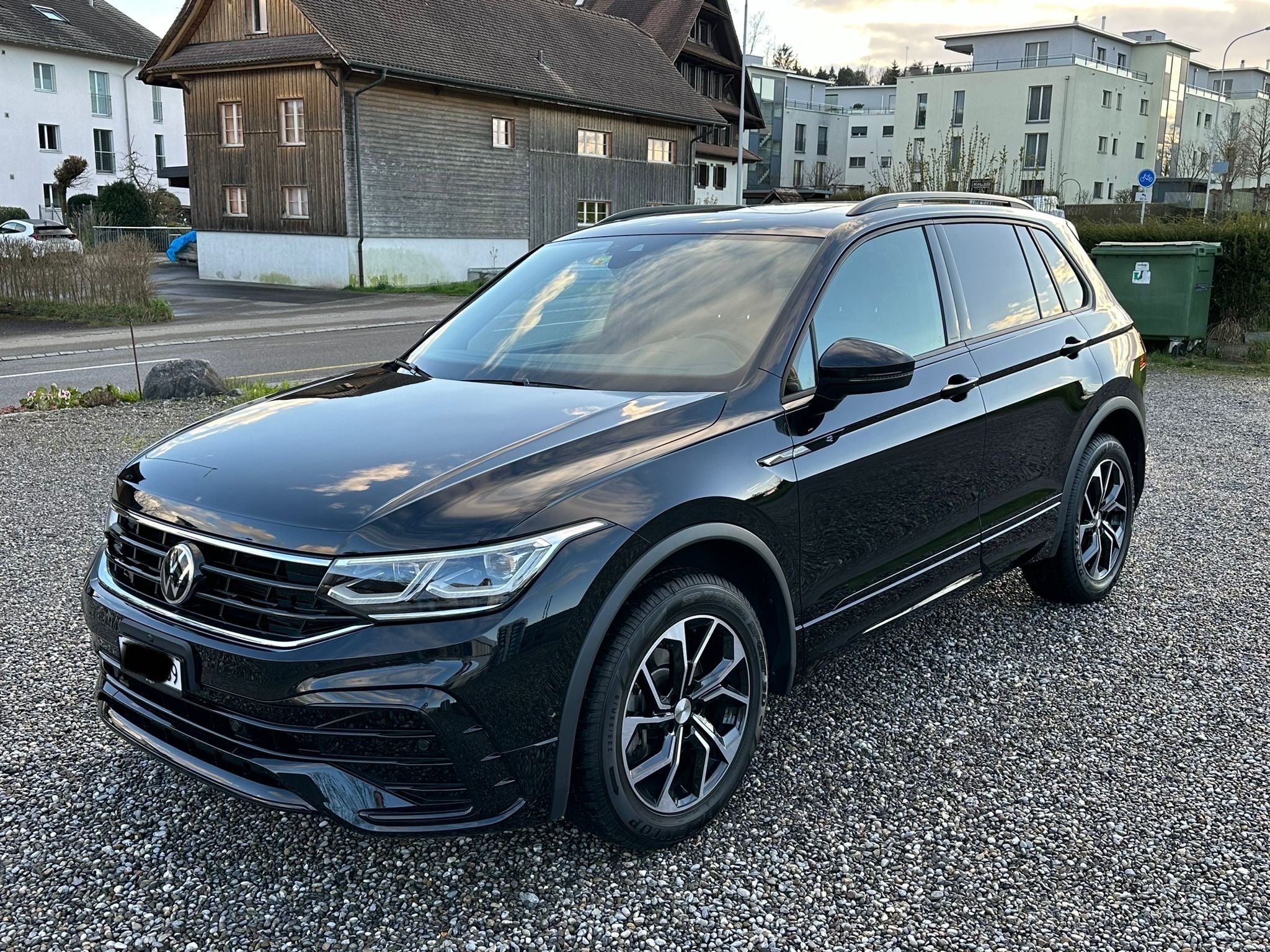 VW Tiguan 2.0 TDI SCR R-Line 4Motion DSG