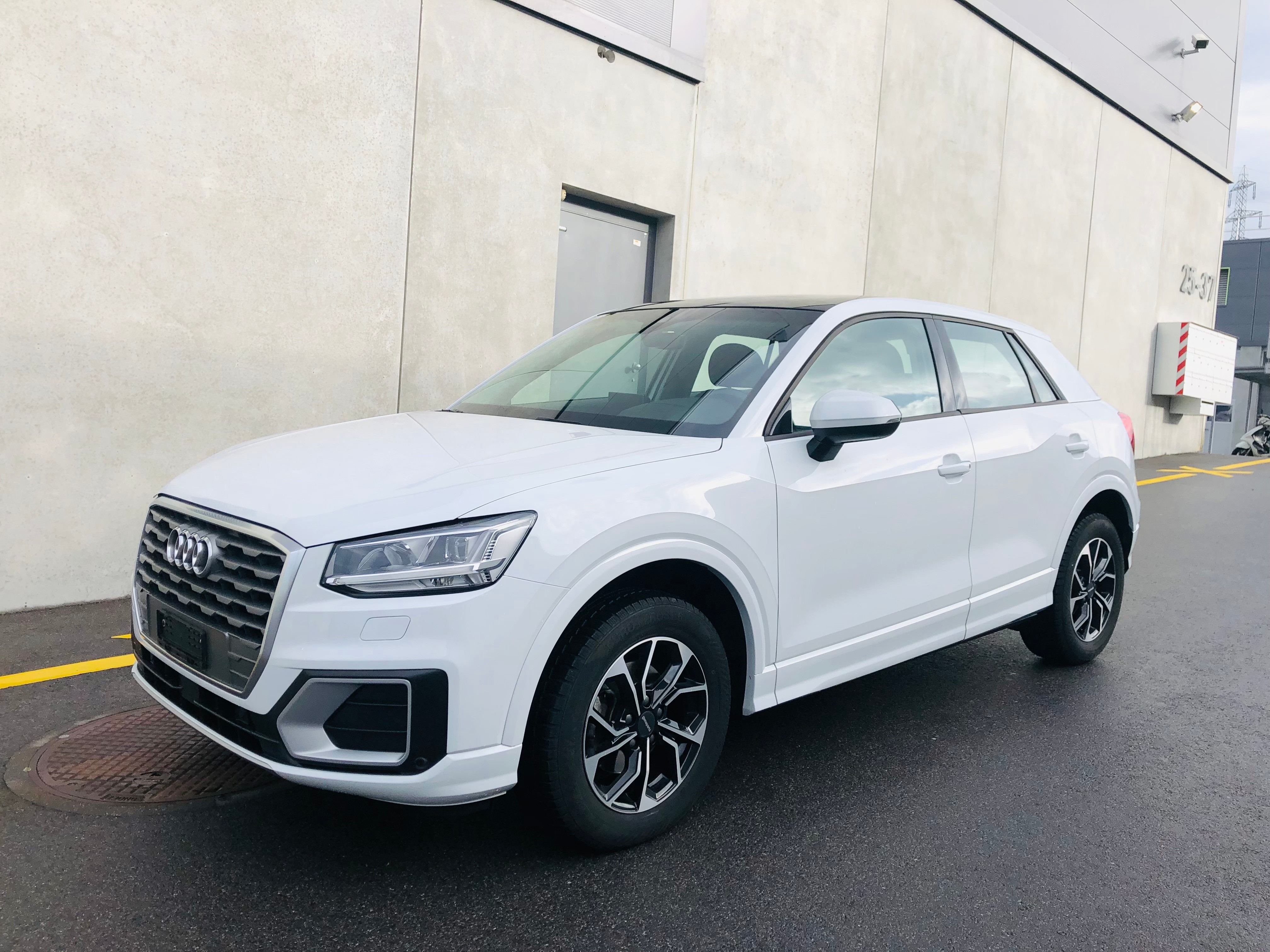 AUDI Q2 35 TFSI Sport (37)