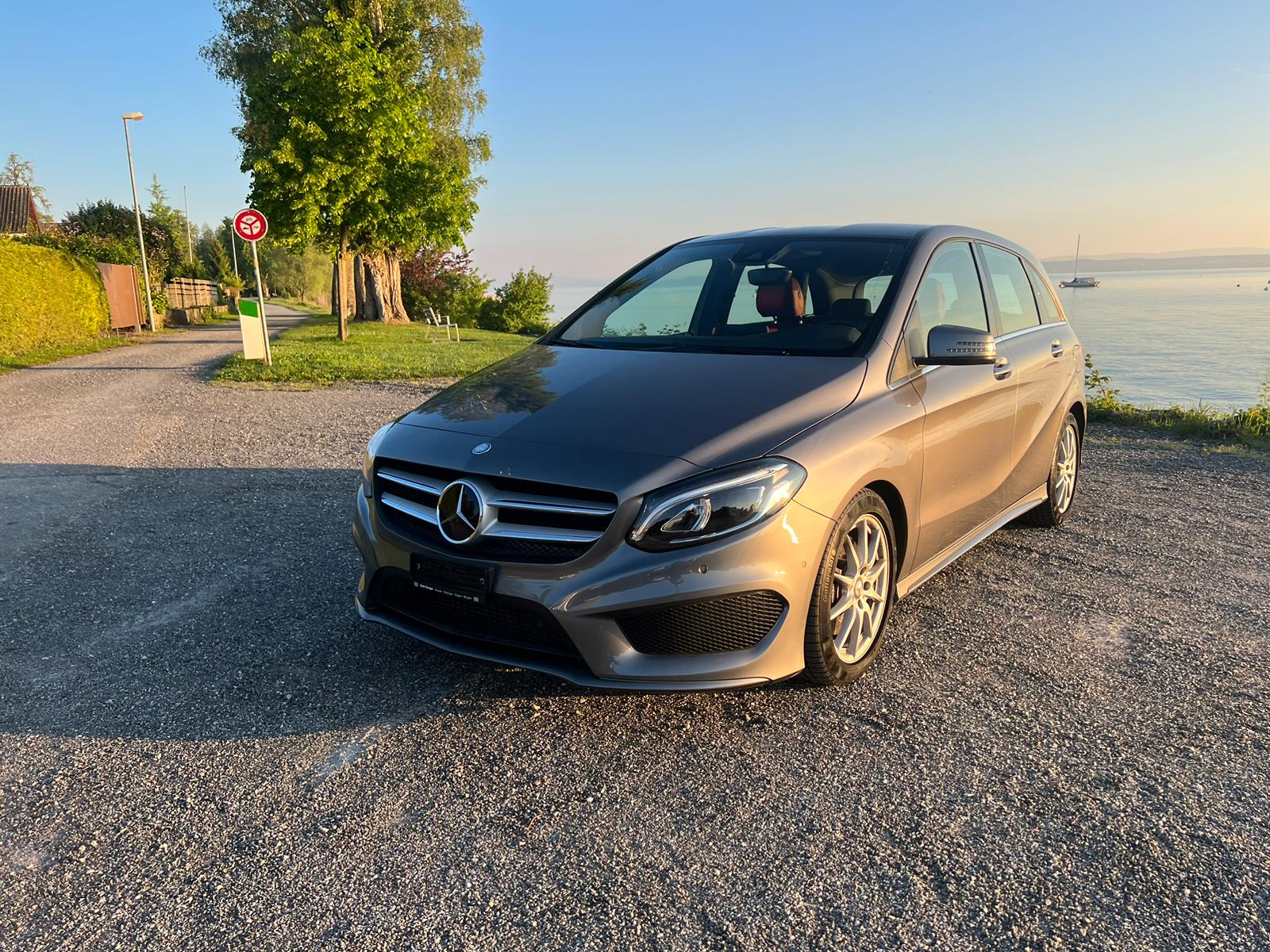 MERCEDES-BENZ B 220 CDI Swiss Star Edition AMG Line 4Matic