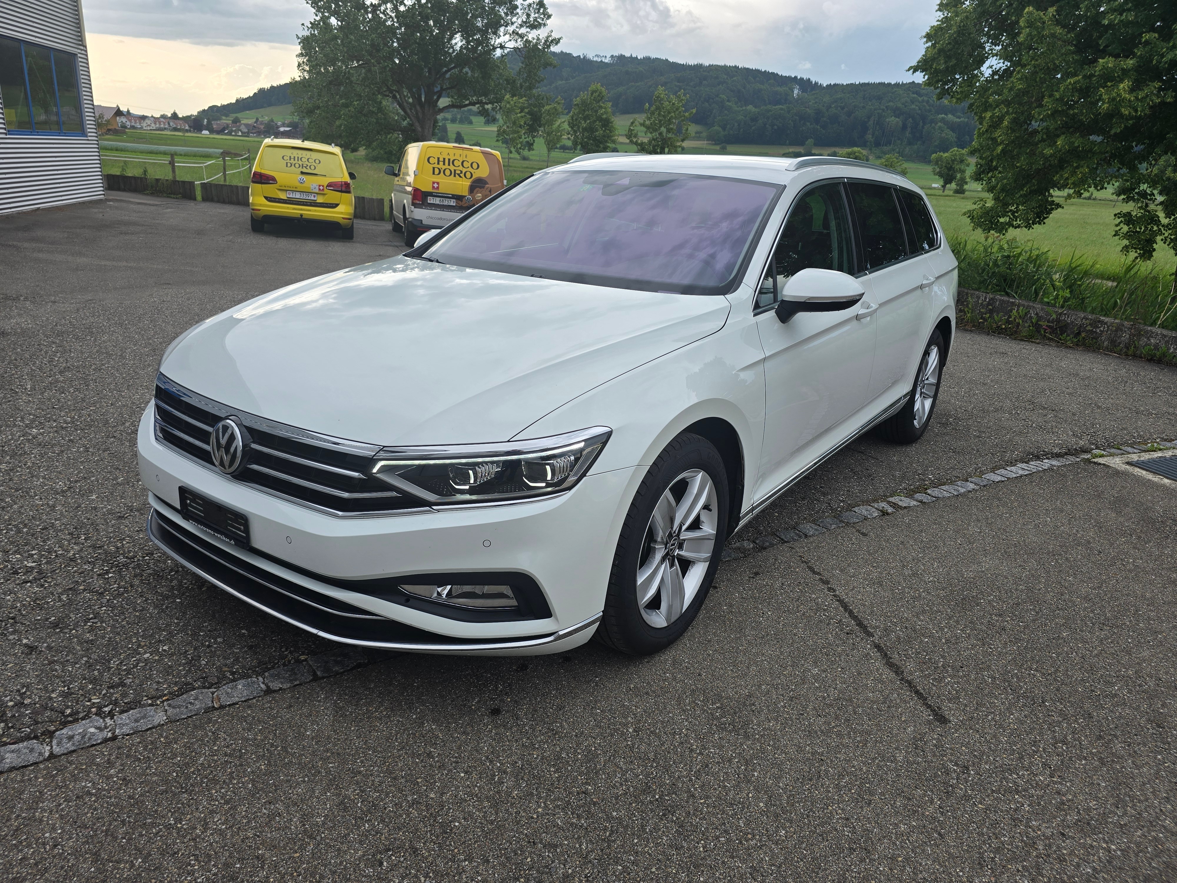 VW Passat 2.0 TDI BMT Elegance DSG*Frisch ab MFK*Frisch ab Service*Automatische Distanzregelung ACC*Garantie a.w