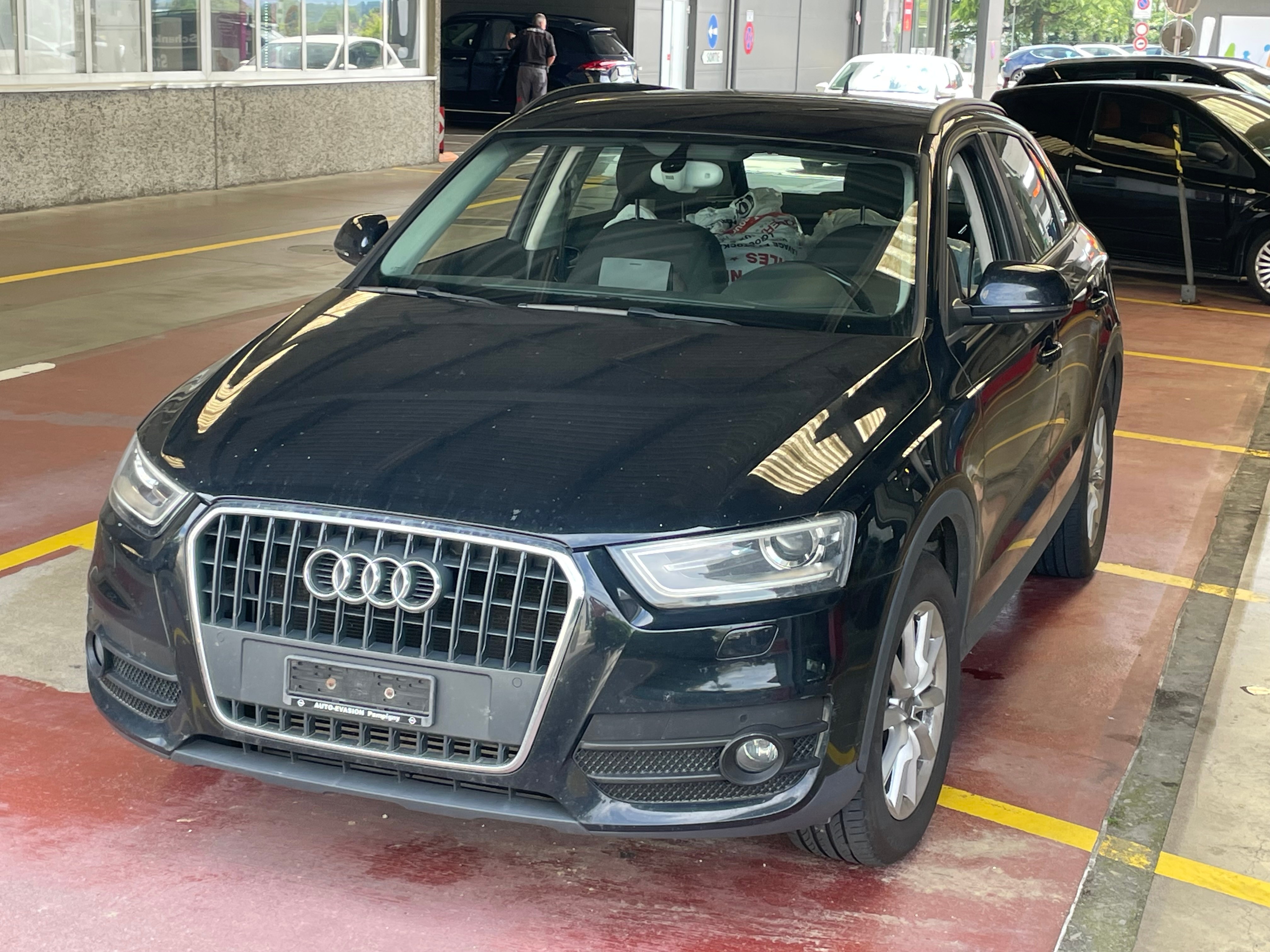 AUDI Q3 2.0 TDI quattro S-tronic