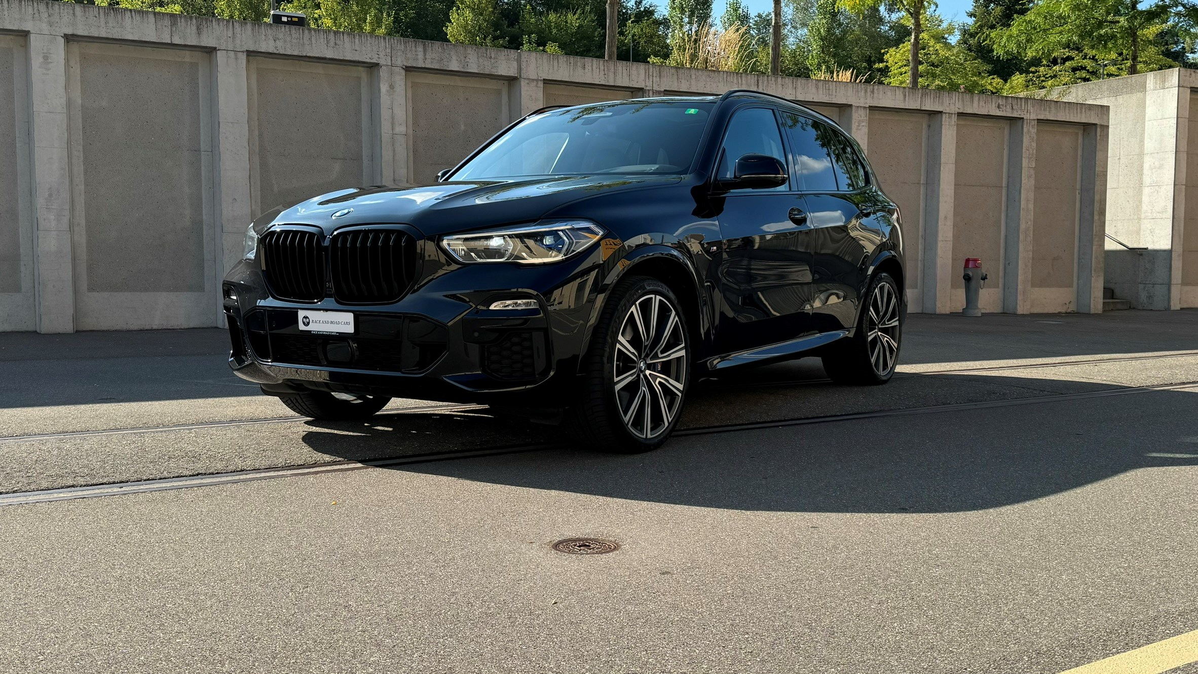 BMW X5 M50i