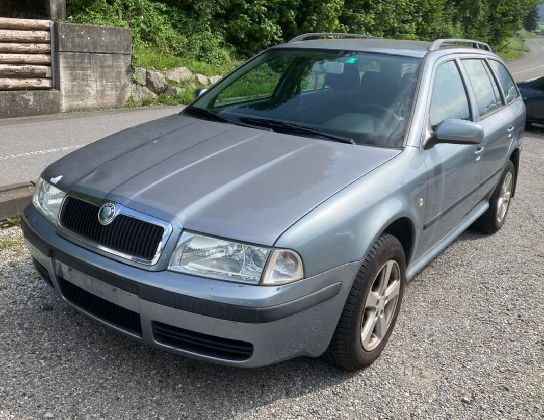 SKODA Octavia 1.9 TDI Ambiente 4x4