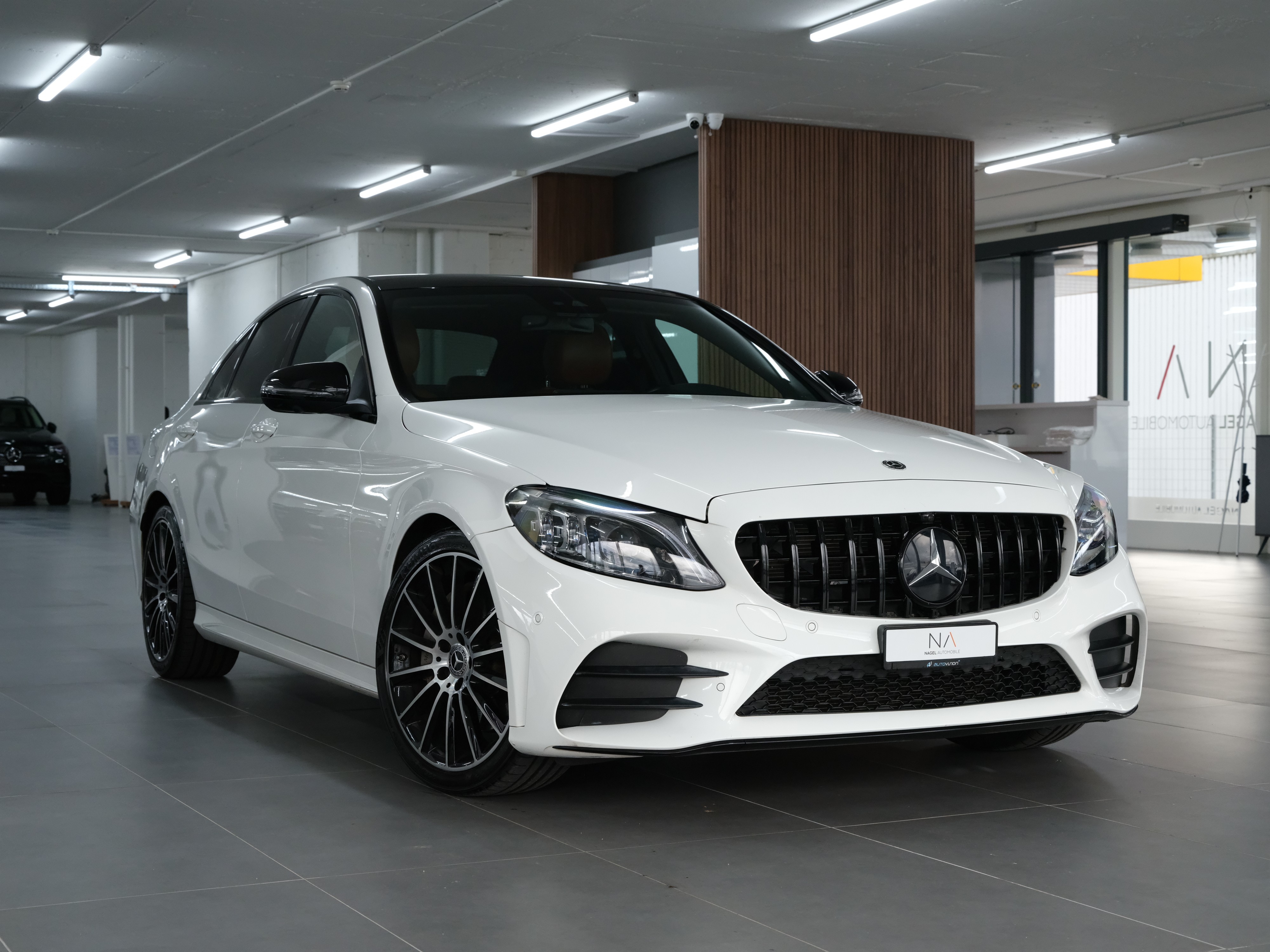 MERCEDES-BENZ C 300 AMG Line 9G-Tronic