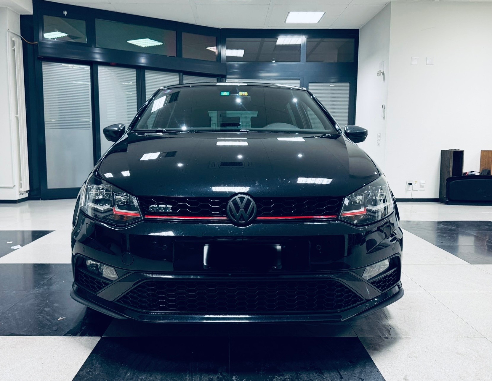 VW Polo 1.8 TSI GTI 230 BMT