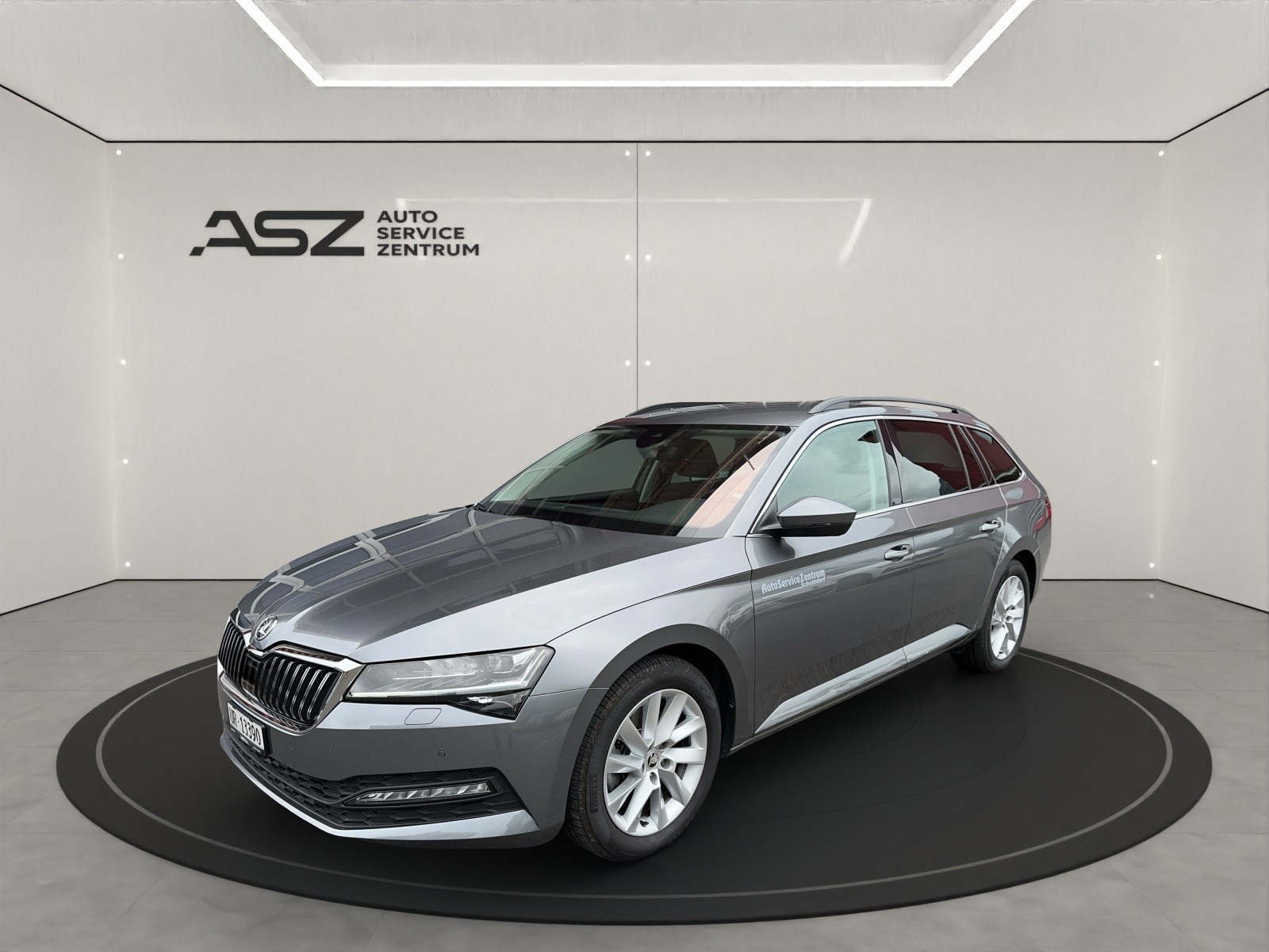 SKODA Superb Combi 2.0 TDI 200 Ambition 4x4 DSG